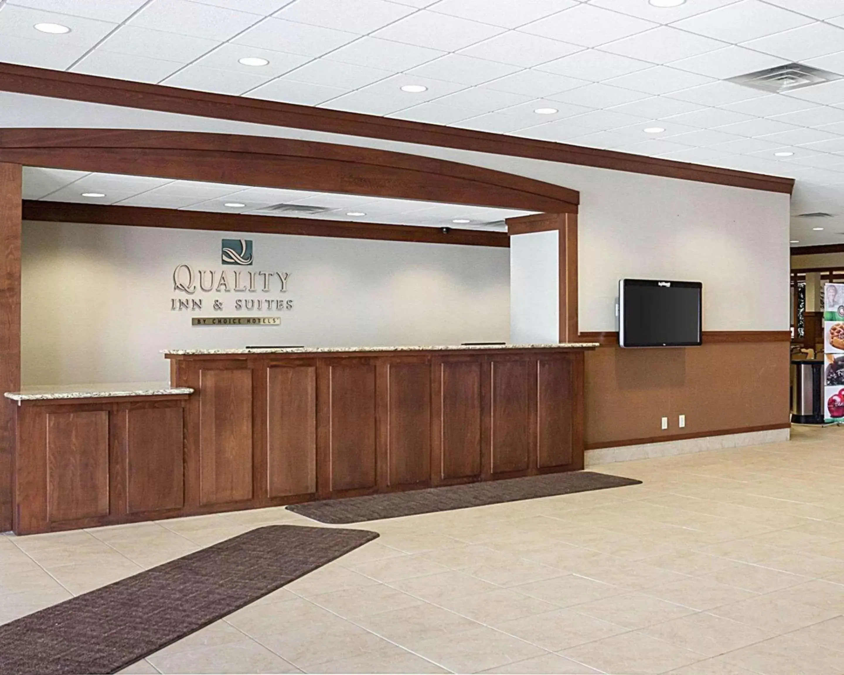 Lobby or reception in Quality Inn & Suites Conference Center and Water Park