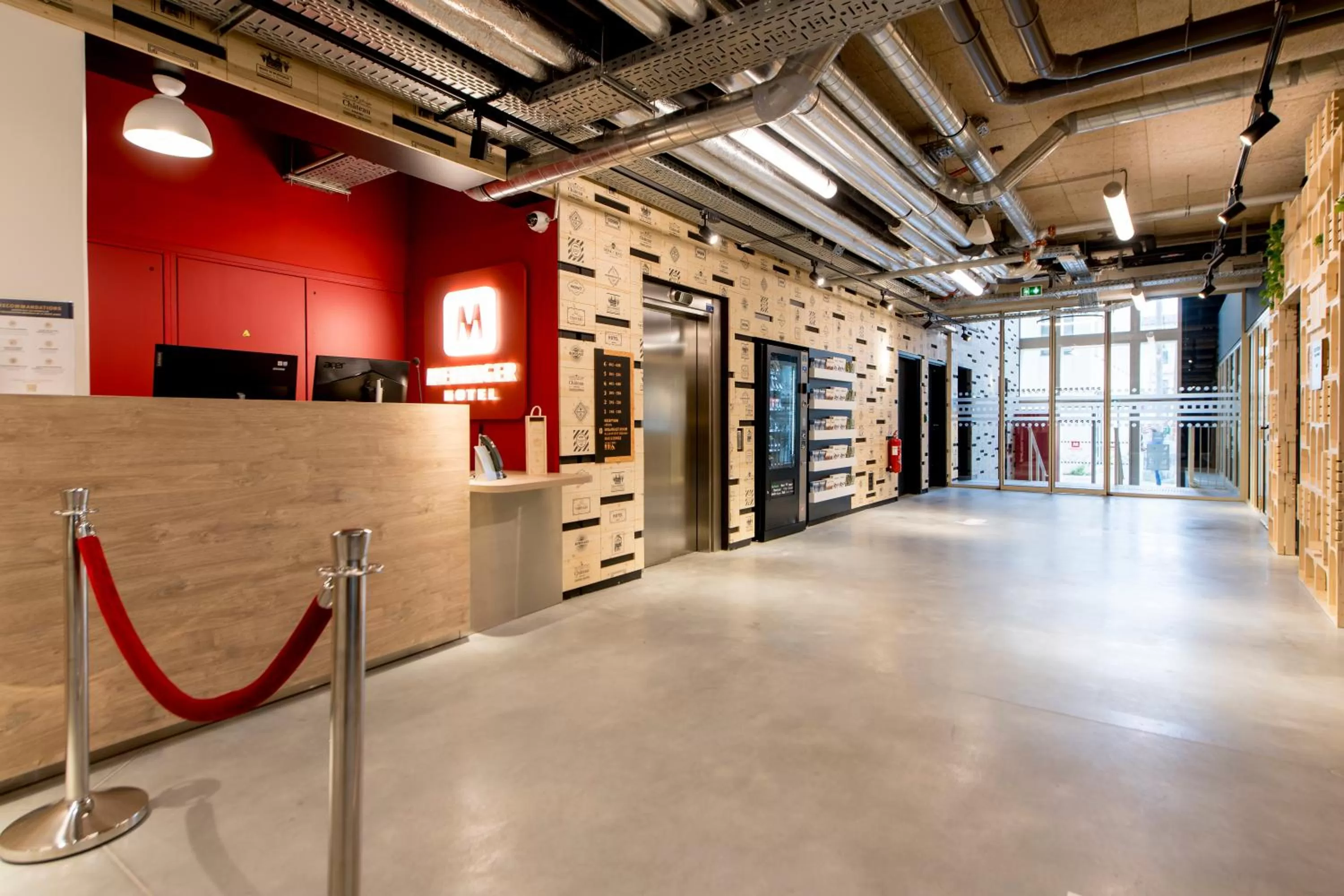 Lobby or reception, Lobby/Reception in MEININGER Hotel Bordeaux Gare Saint-Jean