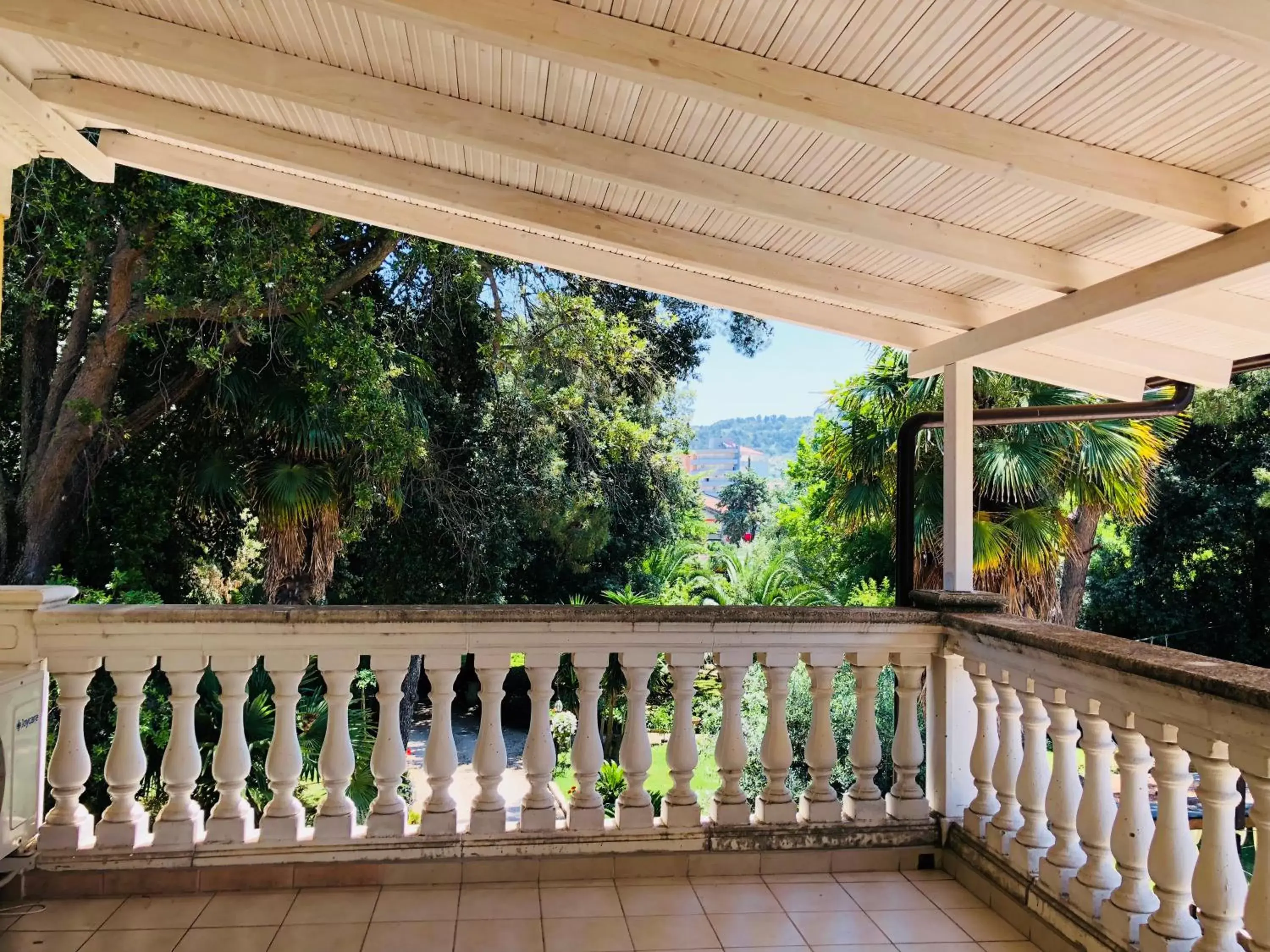 Garden, Balcony/Terrace in Villa Berghella