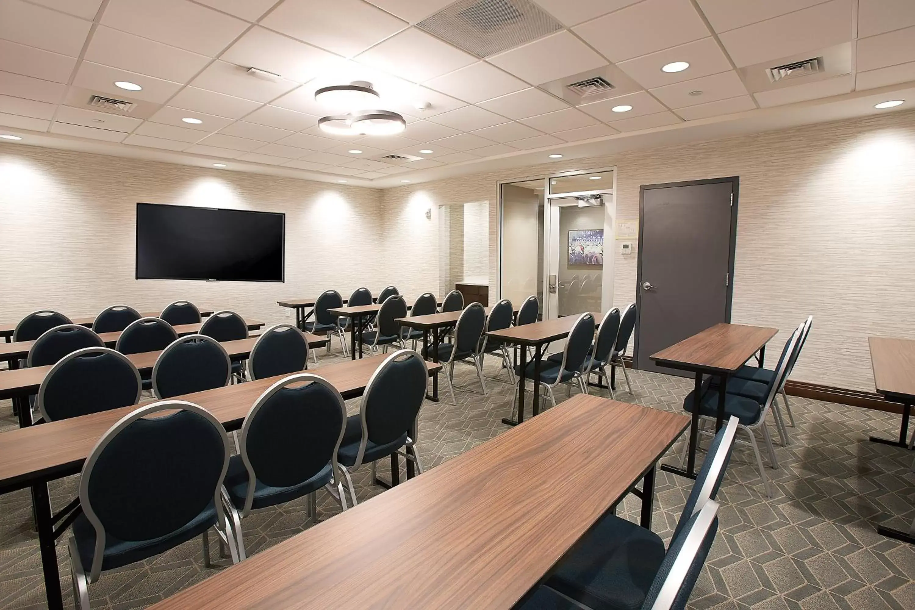 Meeting/conference room in Holiday Inn Louisville Downtown , an IHG Hotel