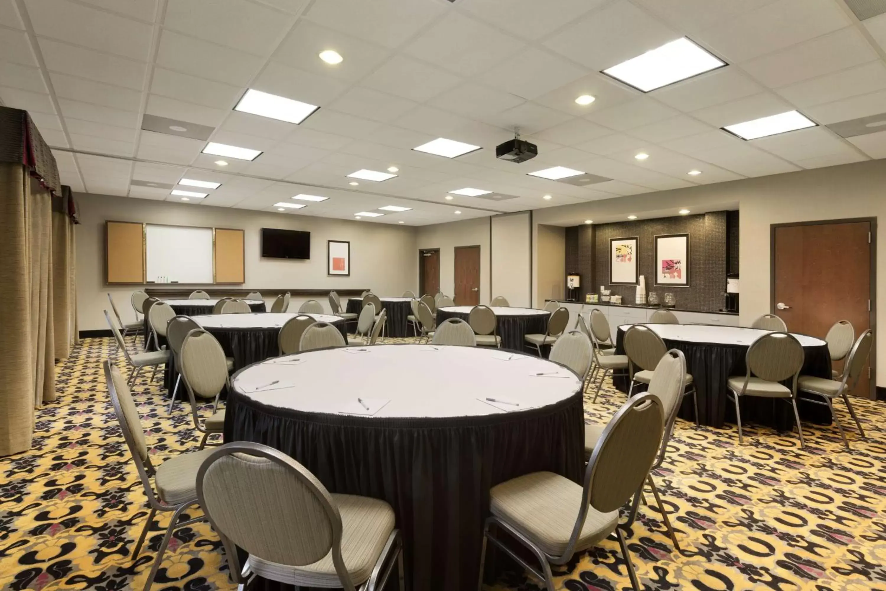 Meeting/conference room in Hampton Inn West Monroe