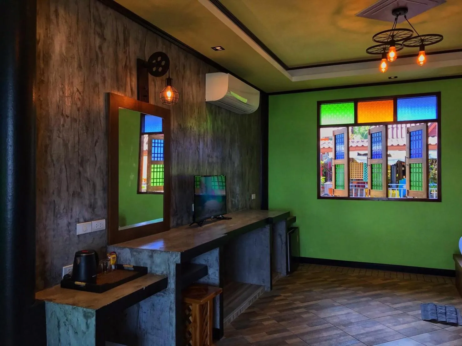 TV and multimedia in Mangrove House Lanta Old Town