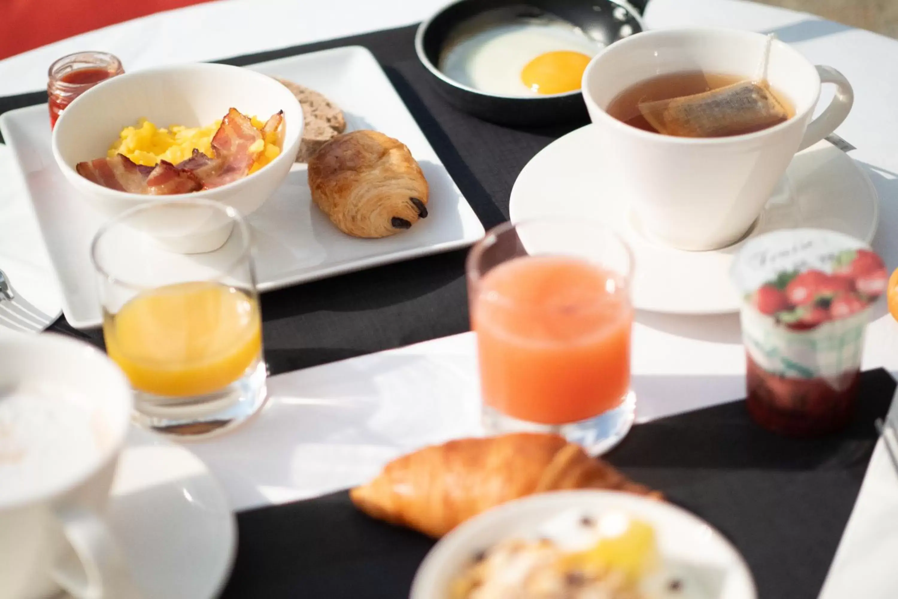 Breakfast in Mercure Angoulême Hôtel de France