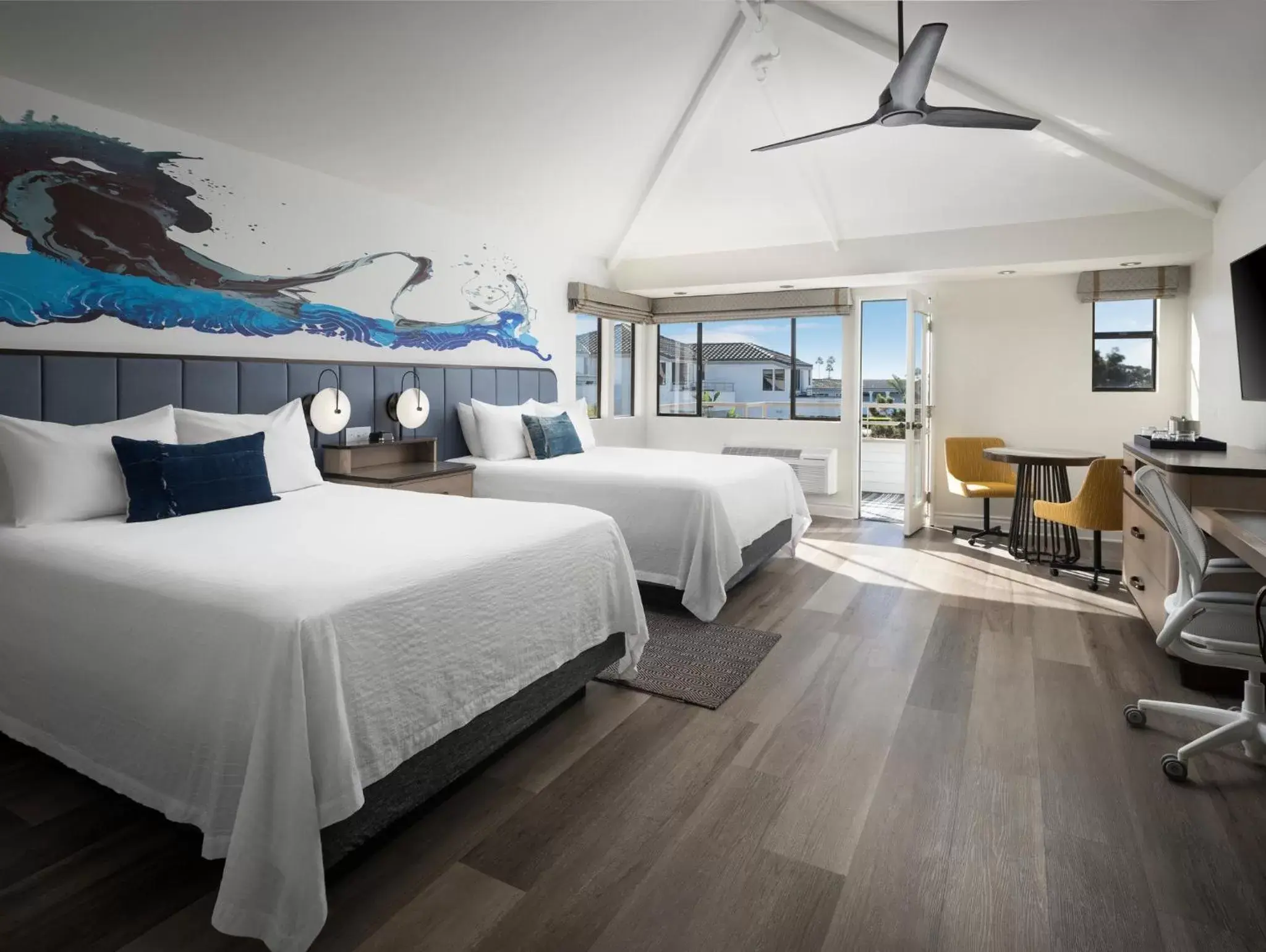 Standard Queen Room with Two Queen Beds and Ocean View in Hotel Indigo San Diego Del Mar by IHG Standard Queen Room with Two Queen Beds and Ocean View in Hotel Indigo San Diego Del Mar by IHG