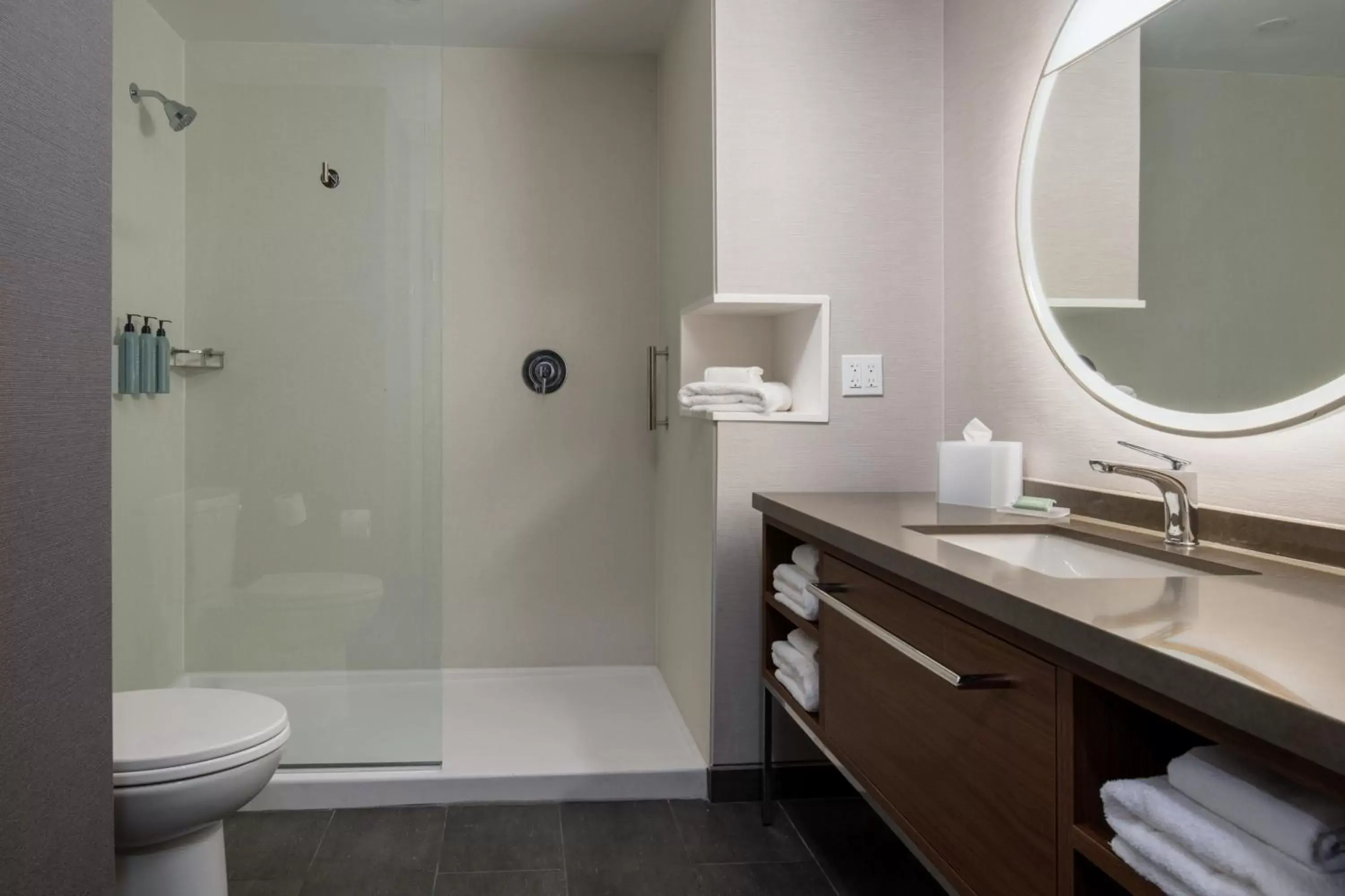 Bathroom in Courtyard by Marriott Olympia