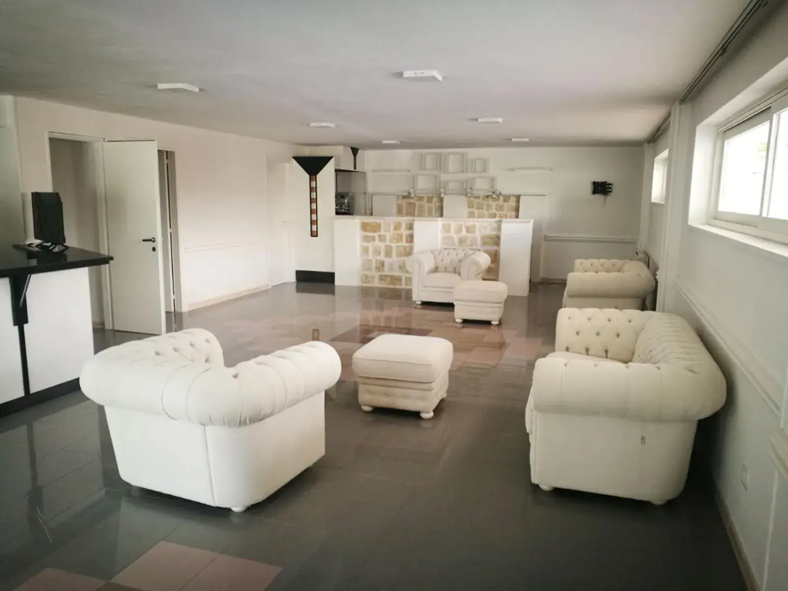 Communal lounge/ TV room, Seating Area in Hotel Residence La Corvetta