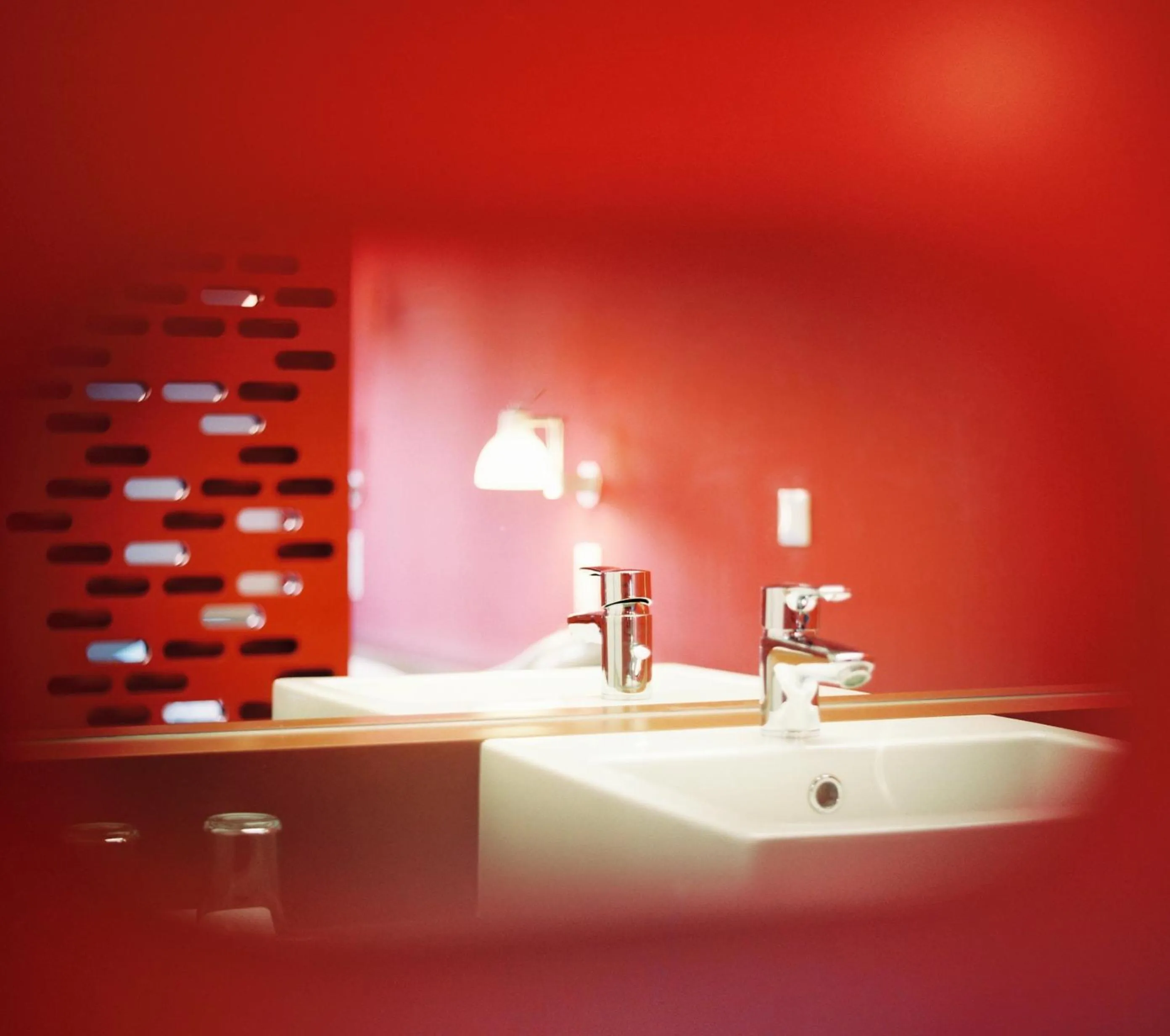 Bathroom in Kyriad Vienna Altmannsdorf