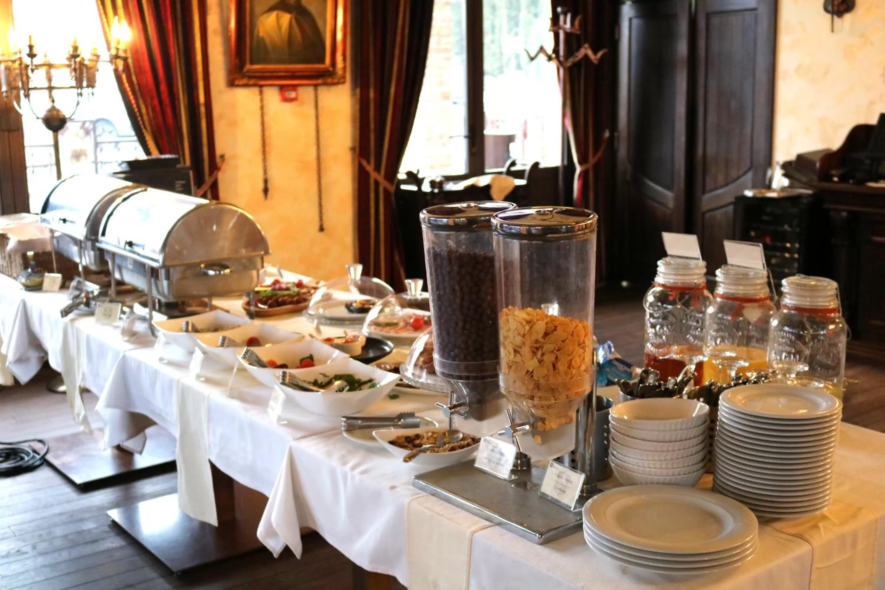 Food in Castel Transilvania