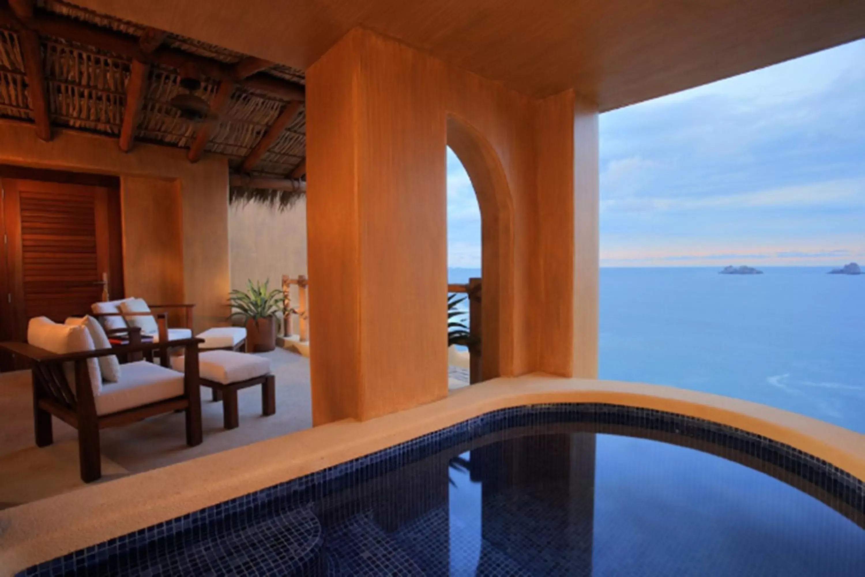 Balcony/Terrace, Swimming Pool in Cala de Mar Resort & Spa Ixtapa