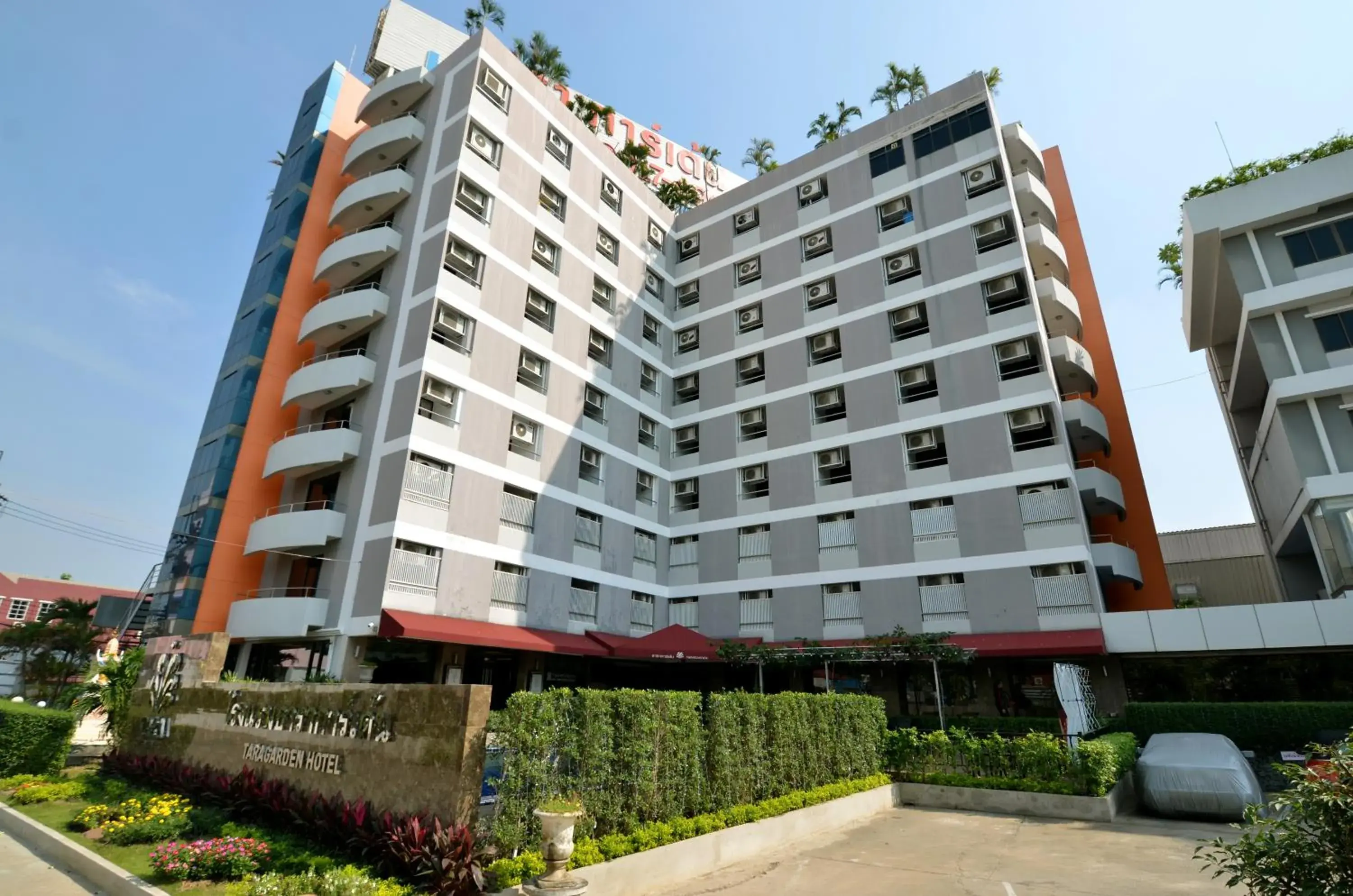 Property building in Tara Garden Hotel