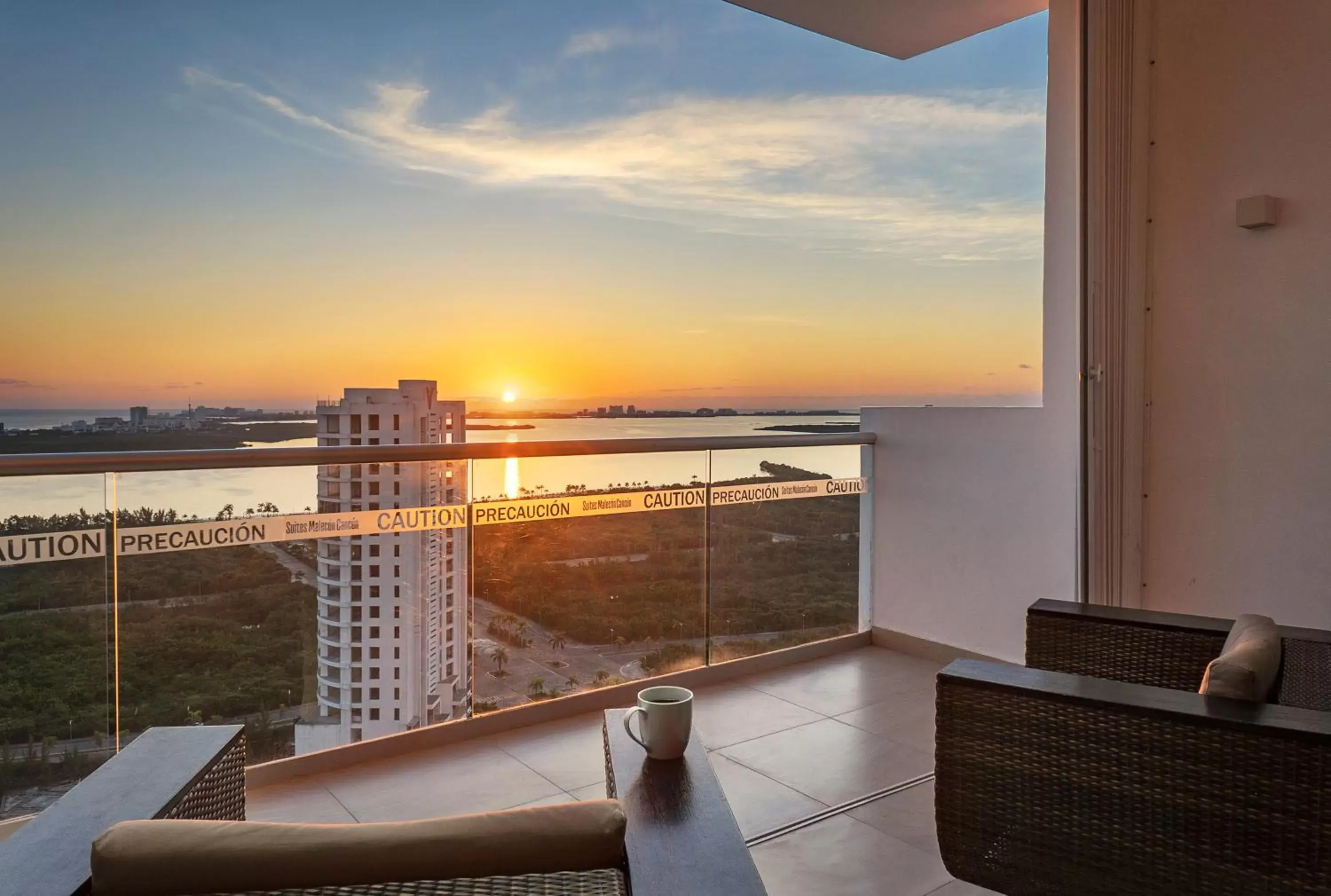 Balcony/Terrace in Suites Malecon Cancun