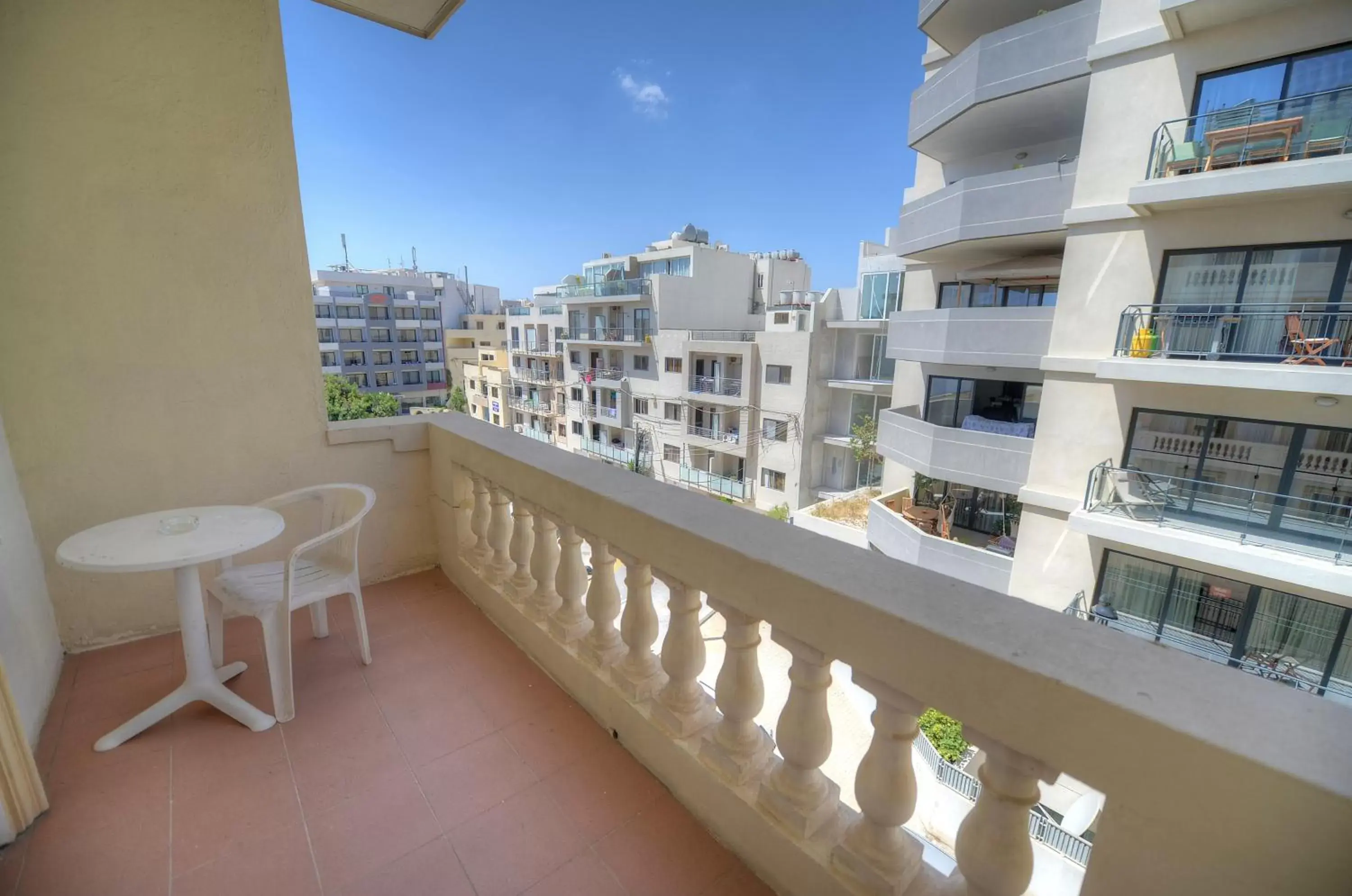 Balcony/Terrace in Allegro Hotel