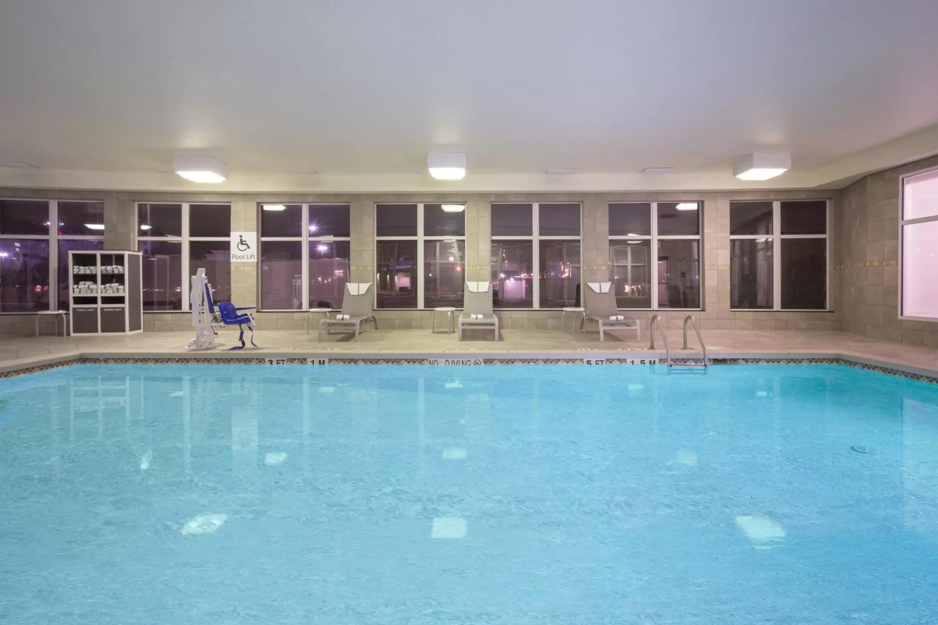 Swimming pool in Holiday Inn Express & Suites Amarillo by IHG Swimming pool in Holiday Inn Express & Suites Amarillo by IHG