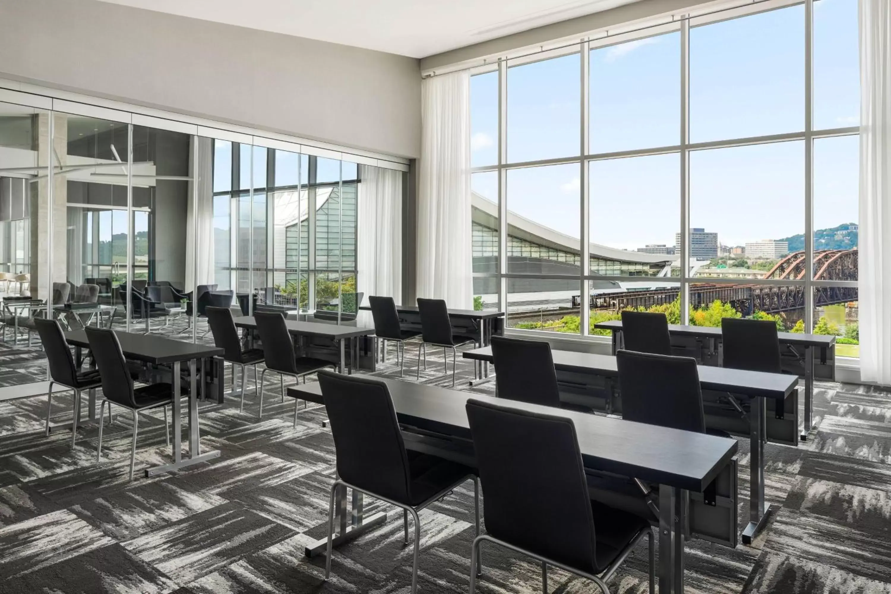 Meeting/conference room, Restaurant/Places to Eat in AC Hotel by Marriott Pittsburgh Downtown