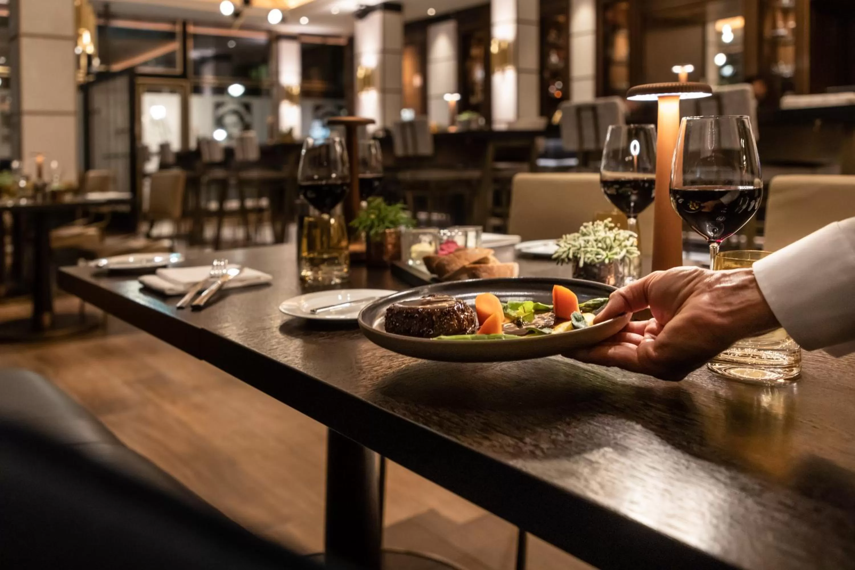 Restaurant/places to eat in InterContinental Berlin by IHG