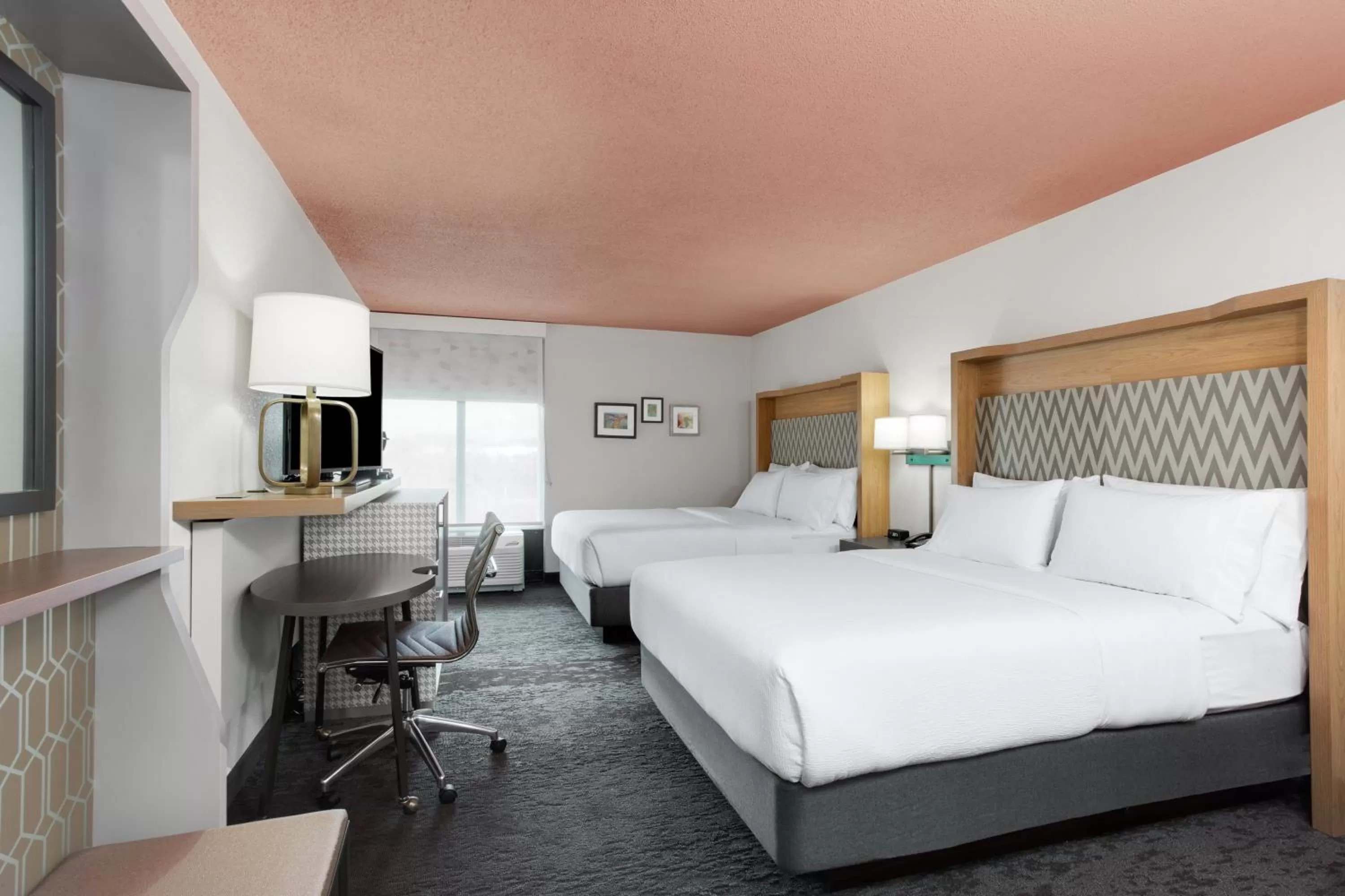 Photo of the whole room, Bed in Holiday Inn Roanoke Airport - Conference CTR by IHG