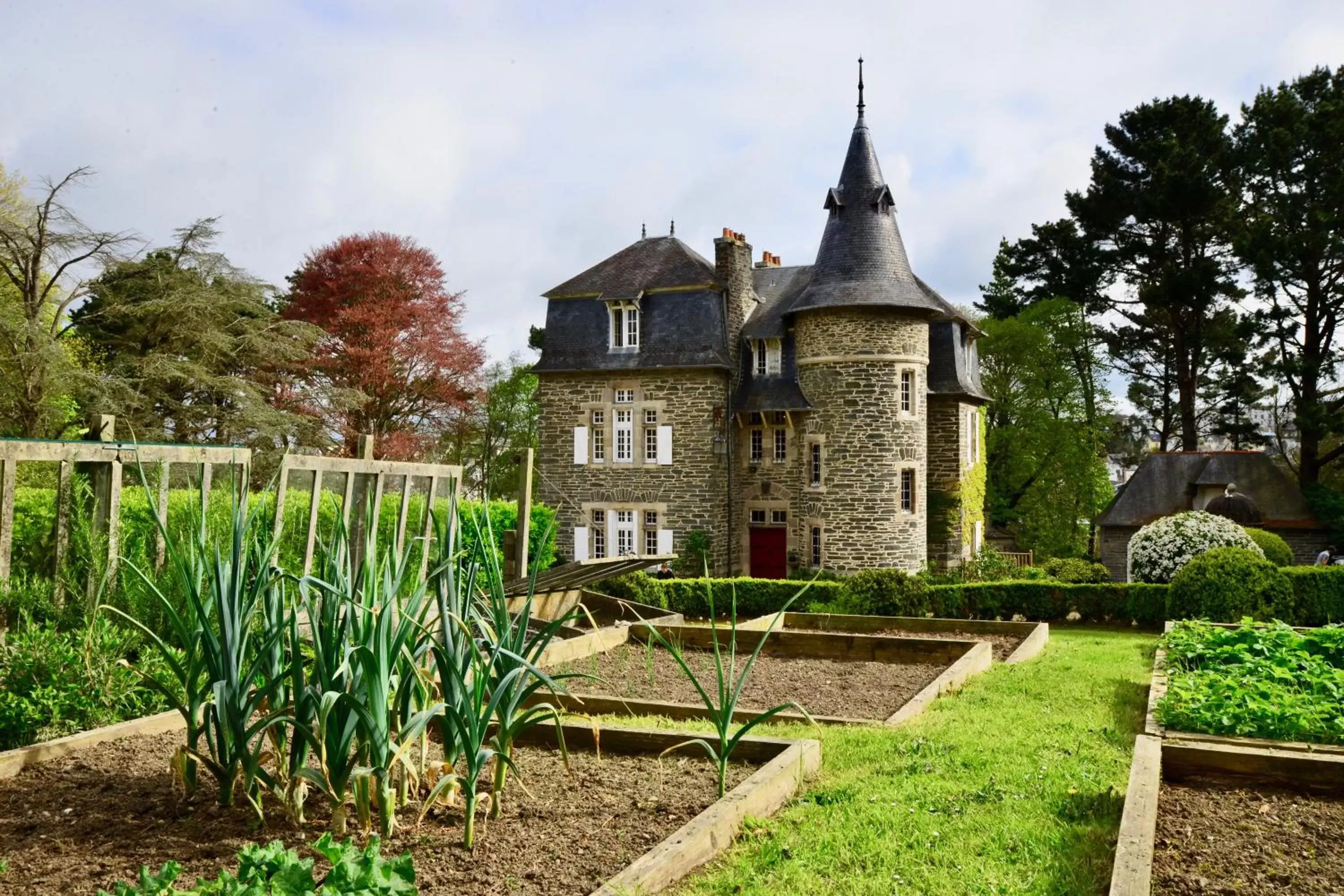 Garden, Property Building in Chambres d'hôtes Manoir Ker-Huella