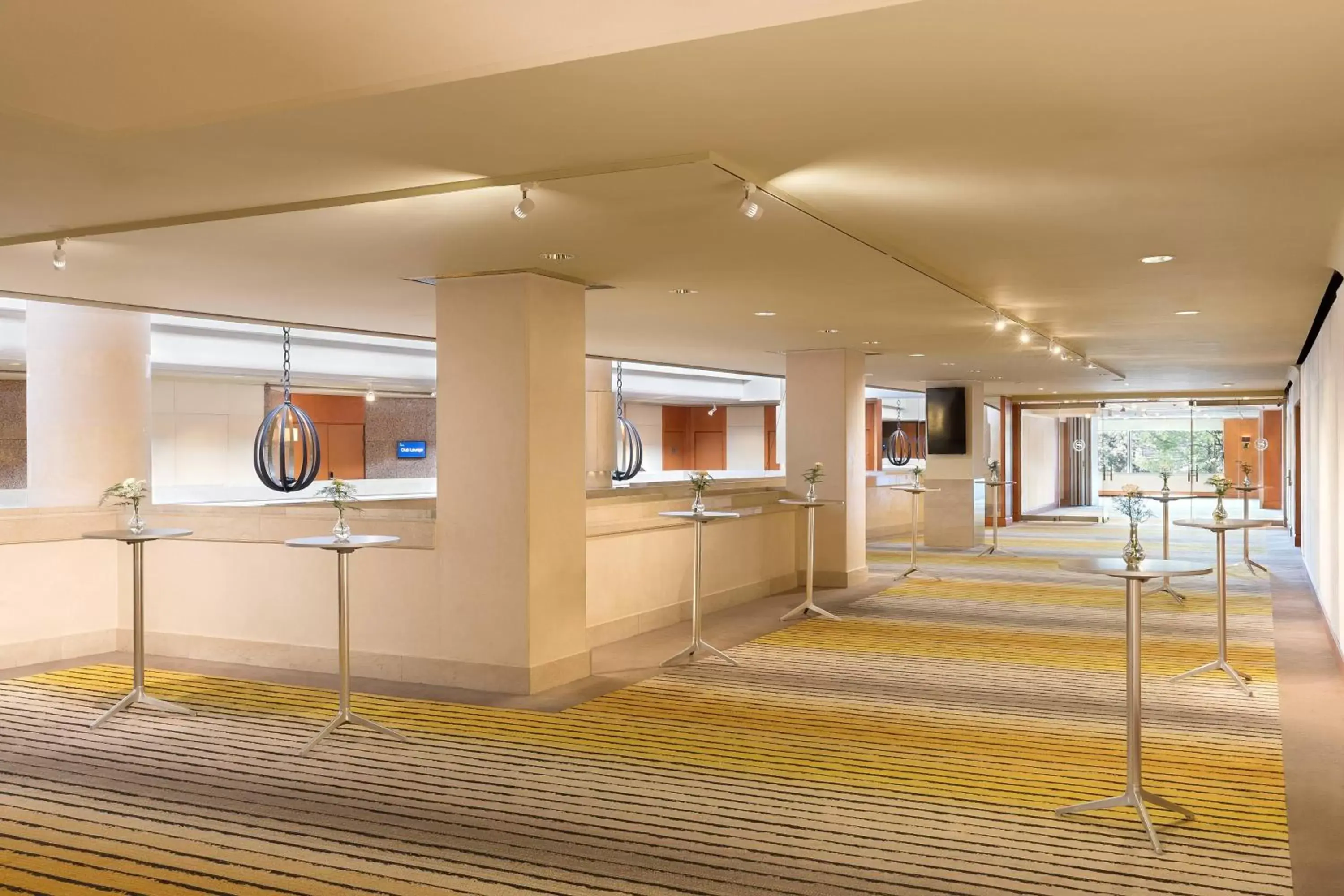 Meeting/conference room, Lobby/Reception in Sheraton Stockholm Hotel