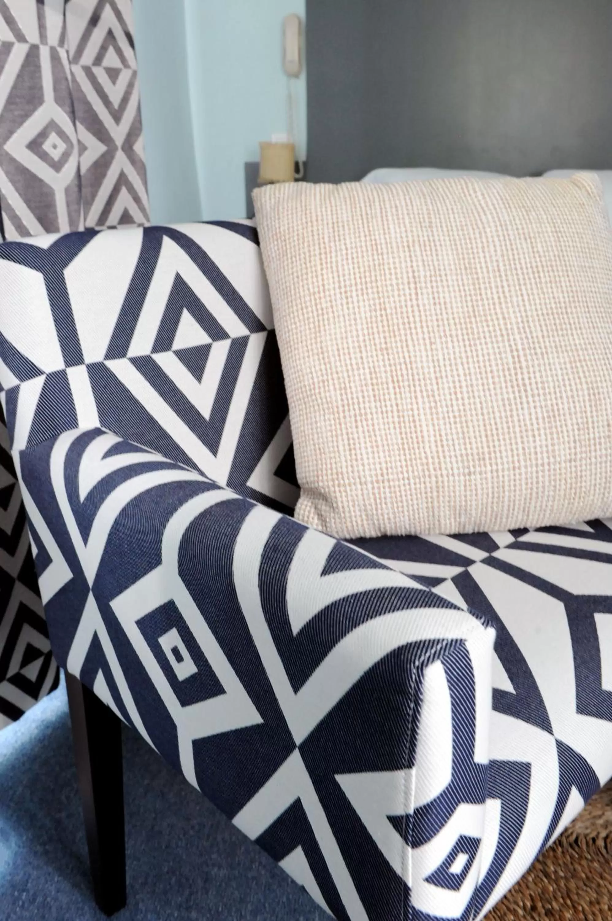 Decorative detail in Logis Hôtel du Chêne