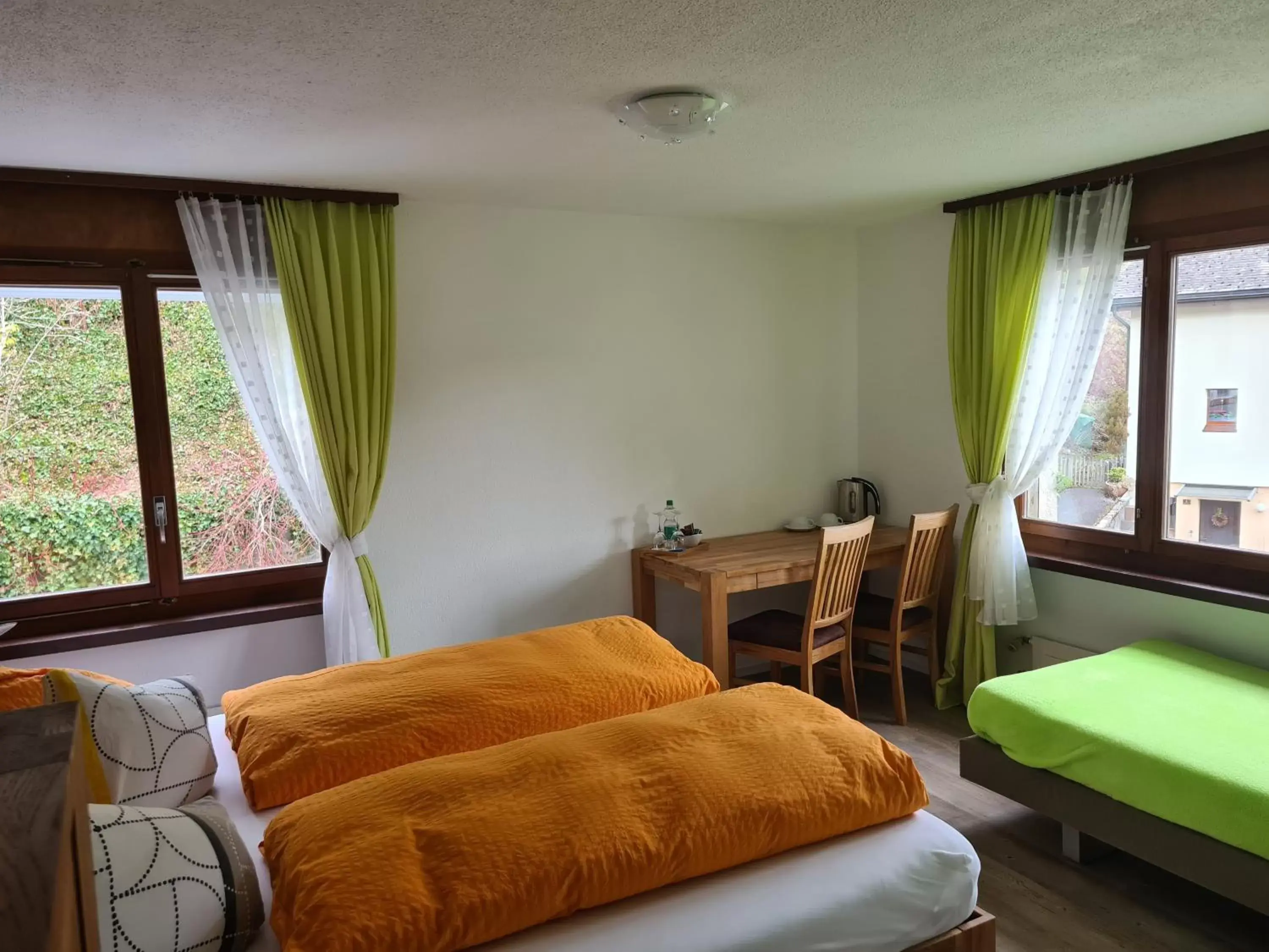 Photo of the whole room, Bed in Gasthaus Platten