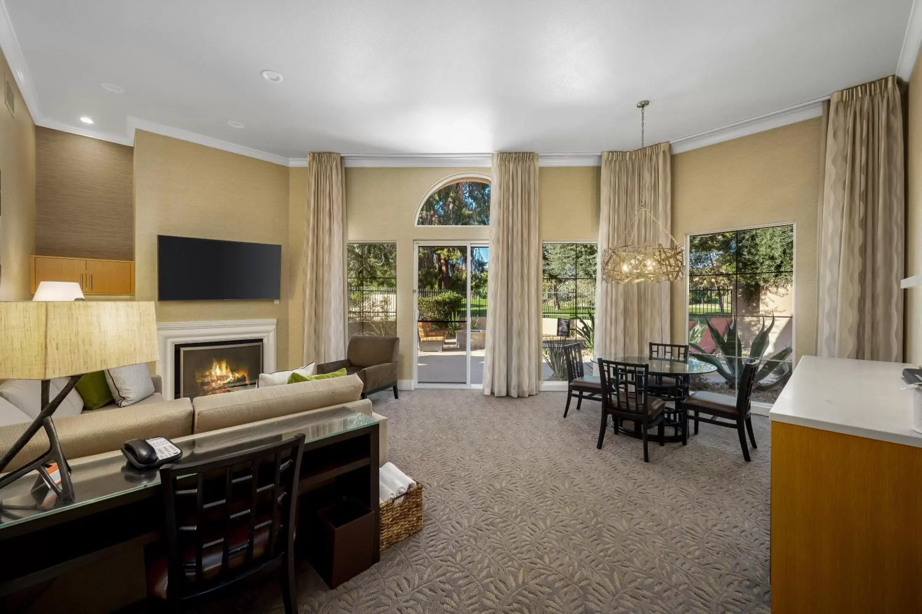 Seating Area in Hyatt Regency Indian Wells Resort & Spa