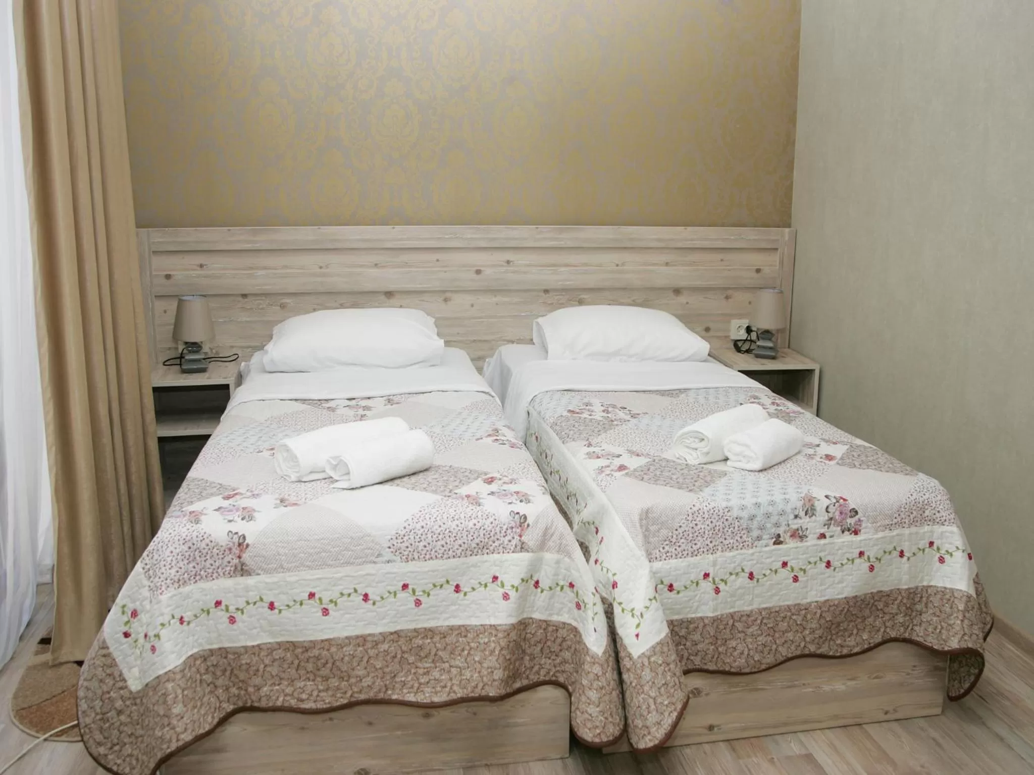 Photo of the whole room, Bed in Hotel Tskhumi