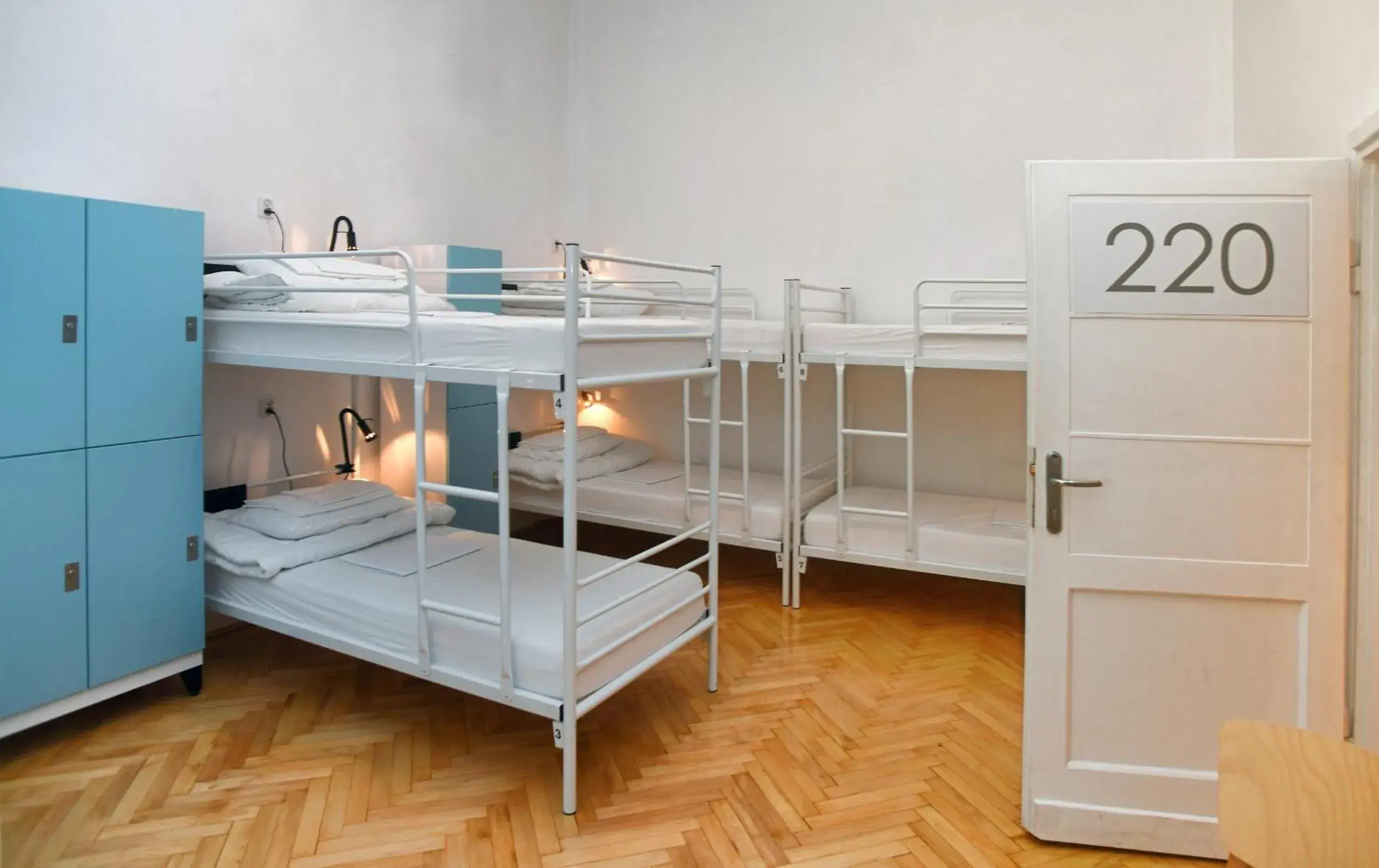 Photo of the whole room in Warsaw Hostel Centrum