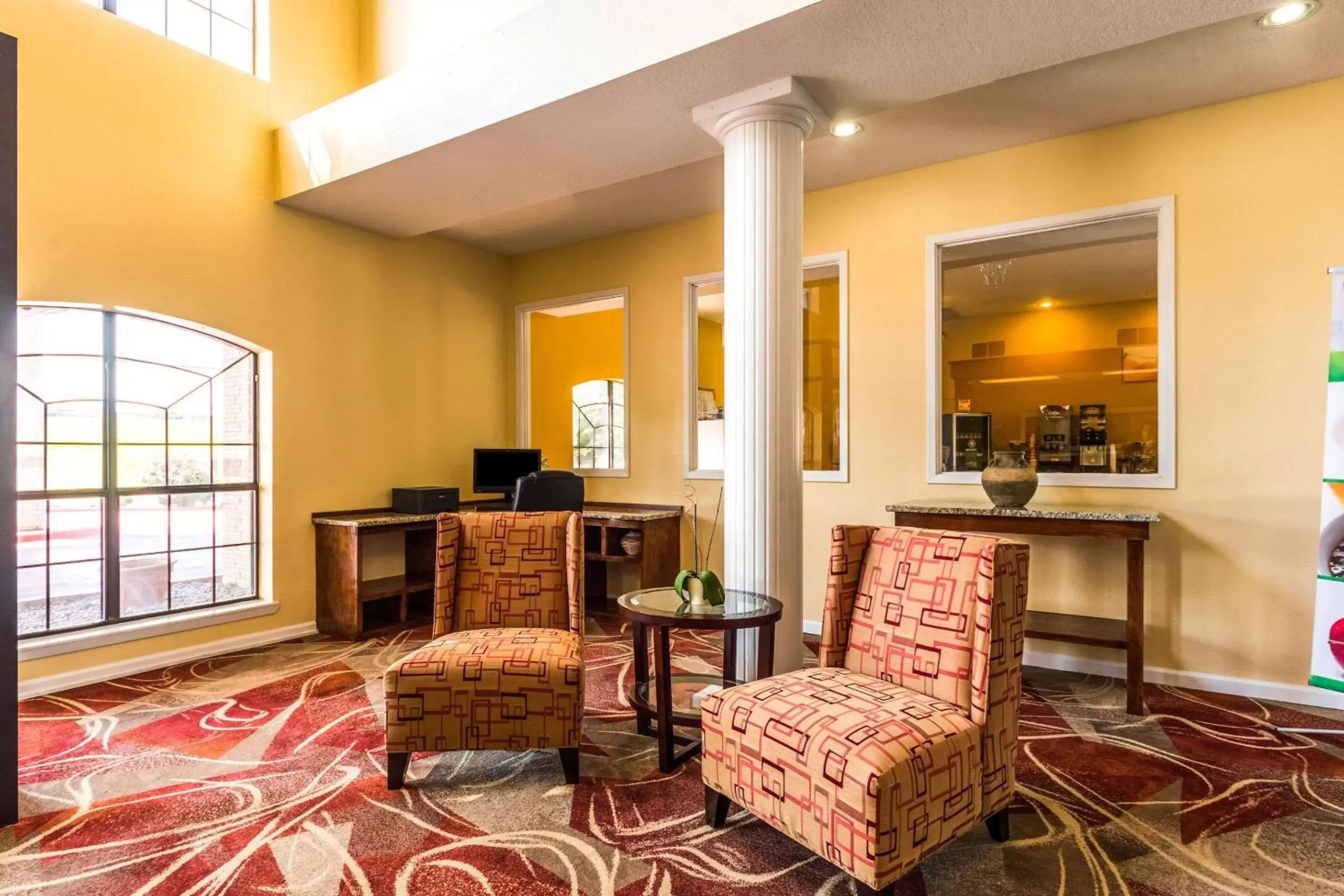 Lobby or reception in Quality Inn University near Downtown Lobby or reception in Quality Inn University near Downtown