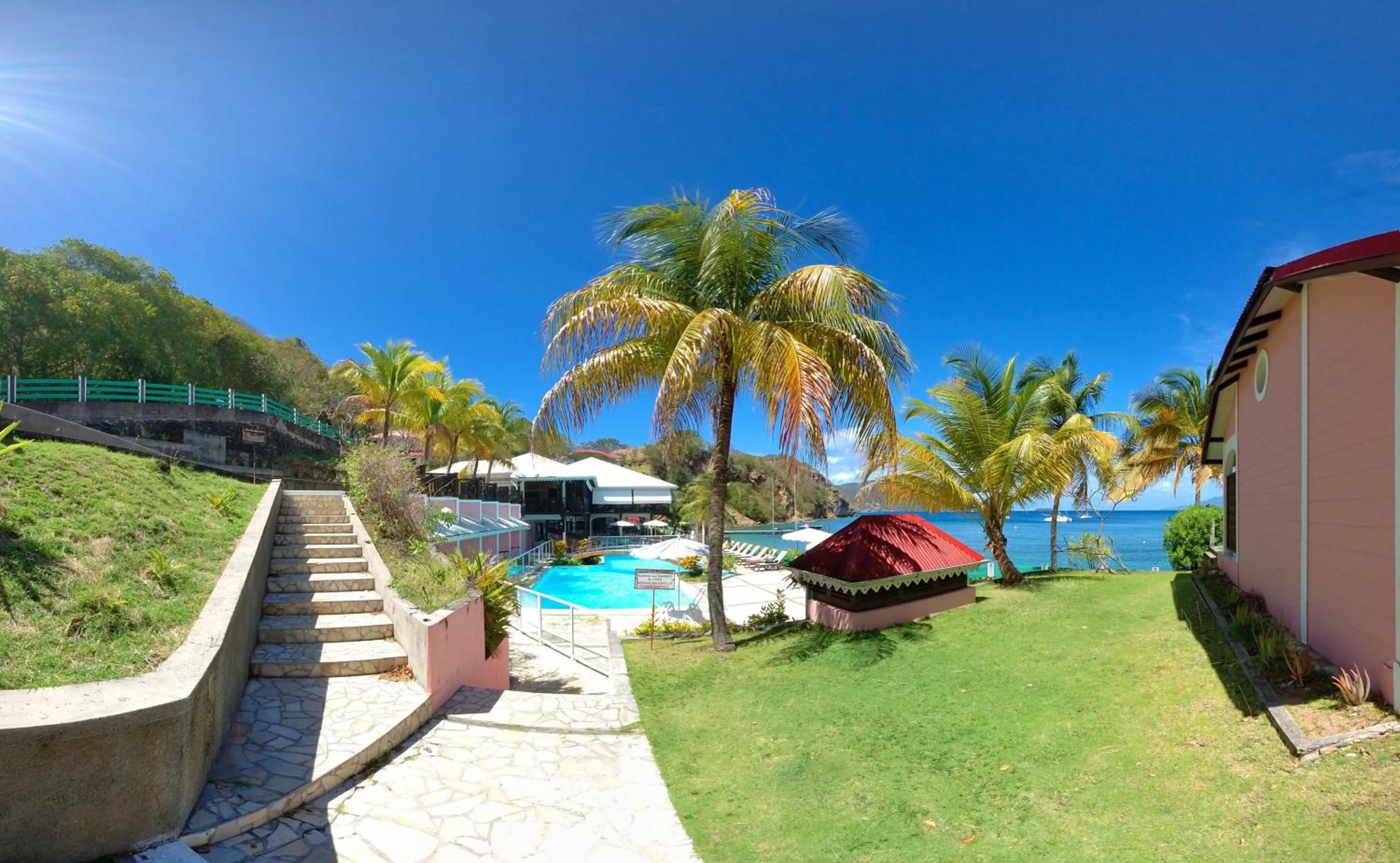 Day in Hôtel Bois Joli