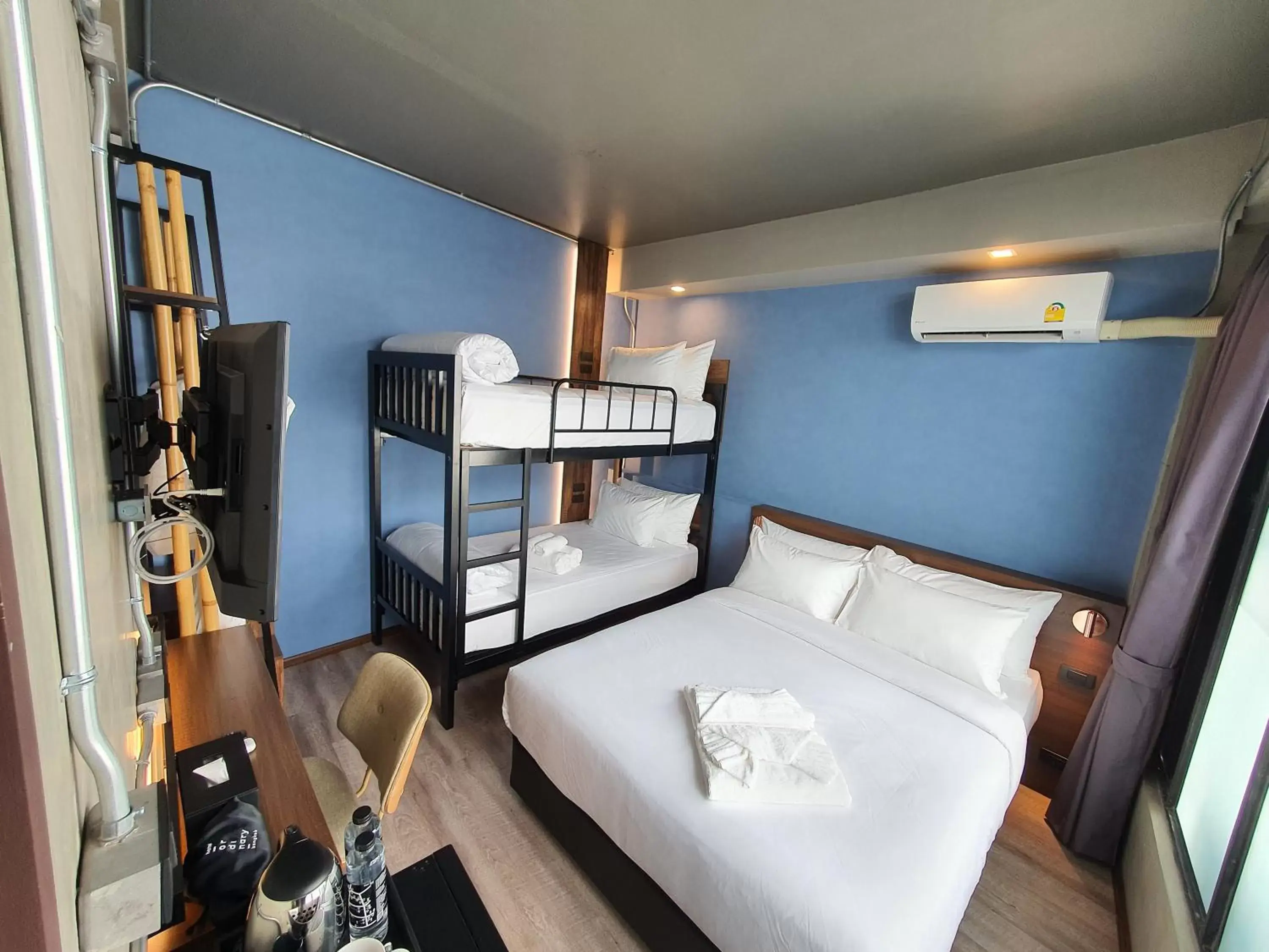Bunk Bed in Hotel Ordinary Bangkok