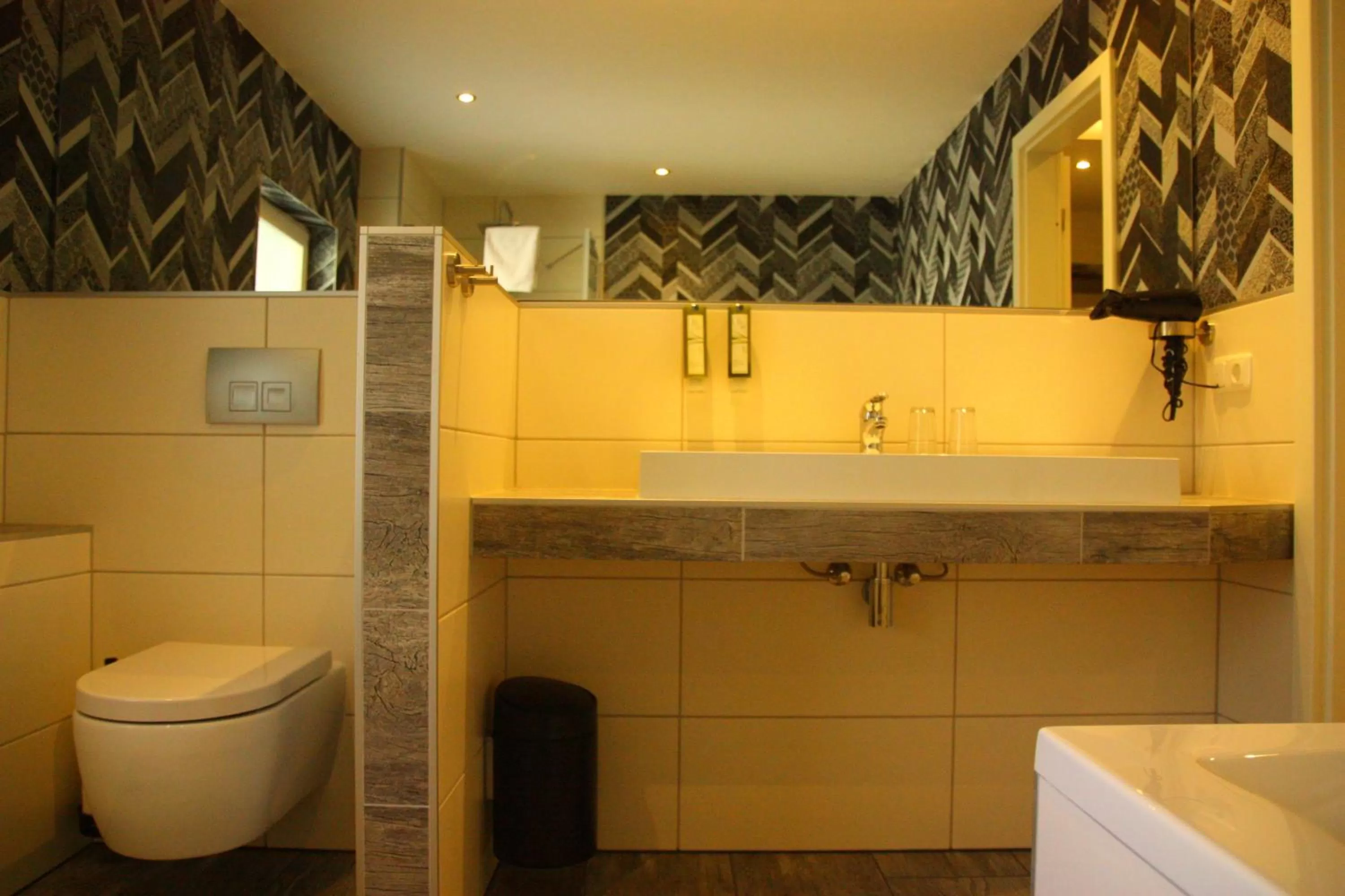 Toilet in Hotel am Schloss