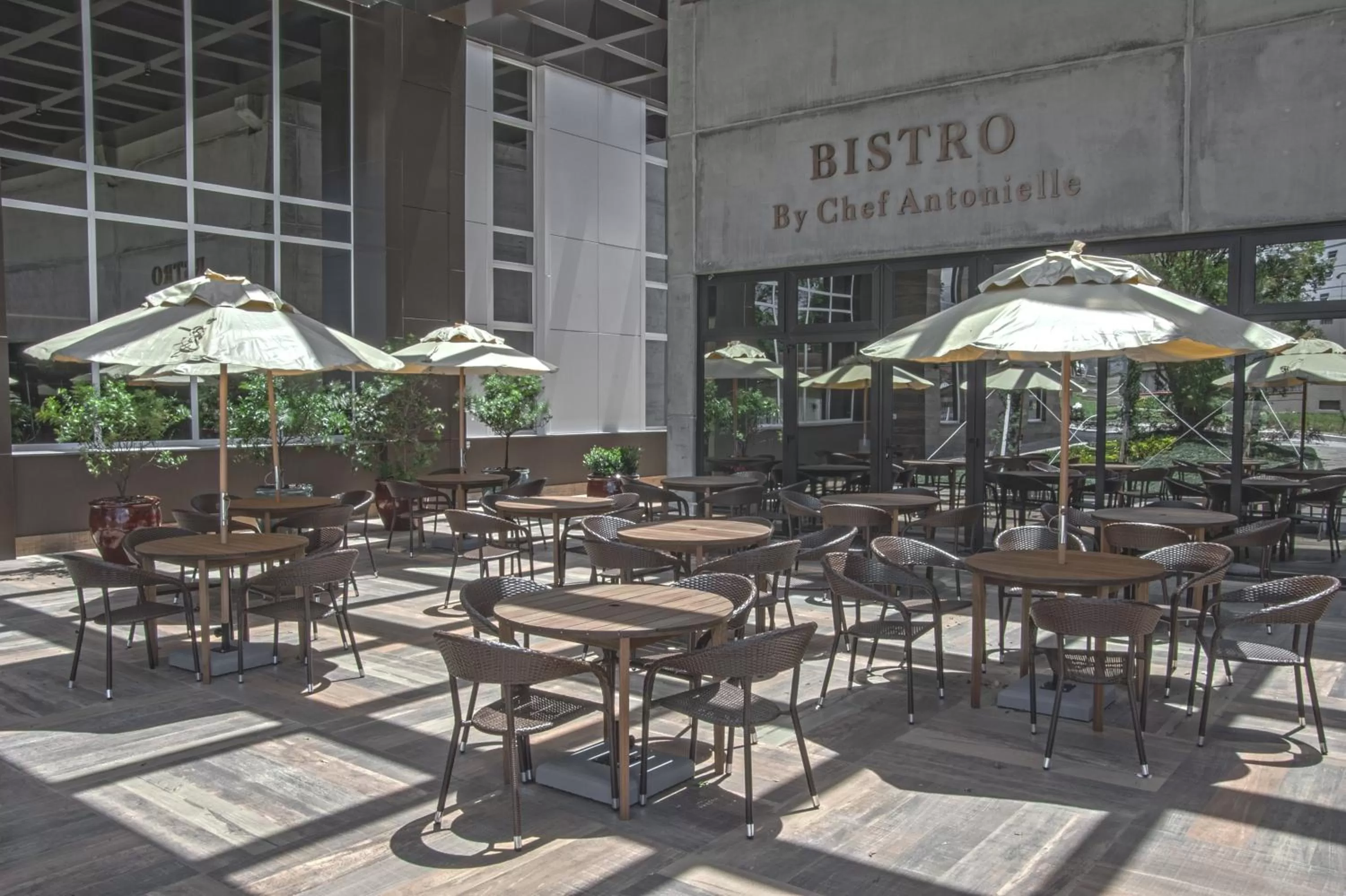 Property building in Holiday Inn Express - Farroupilha, um Hotel IHG