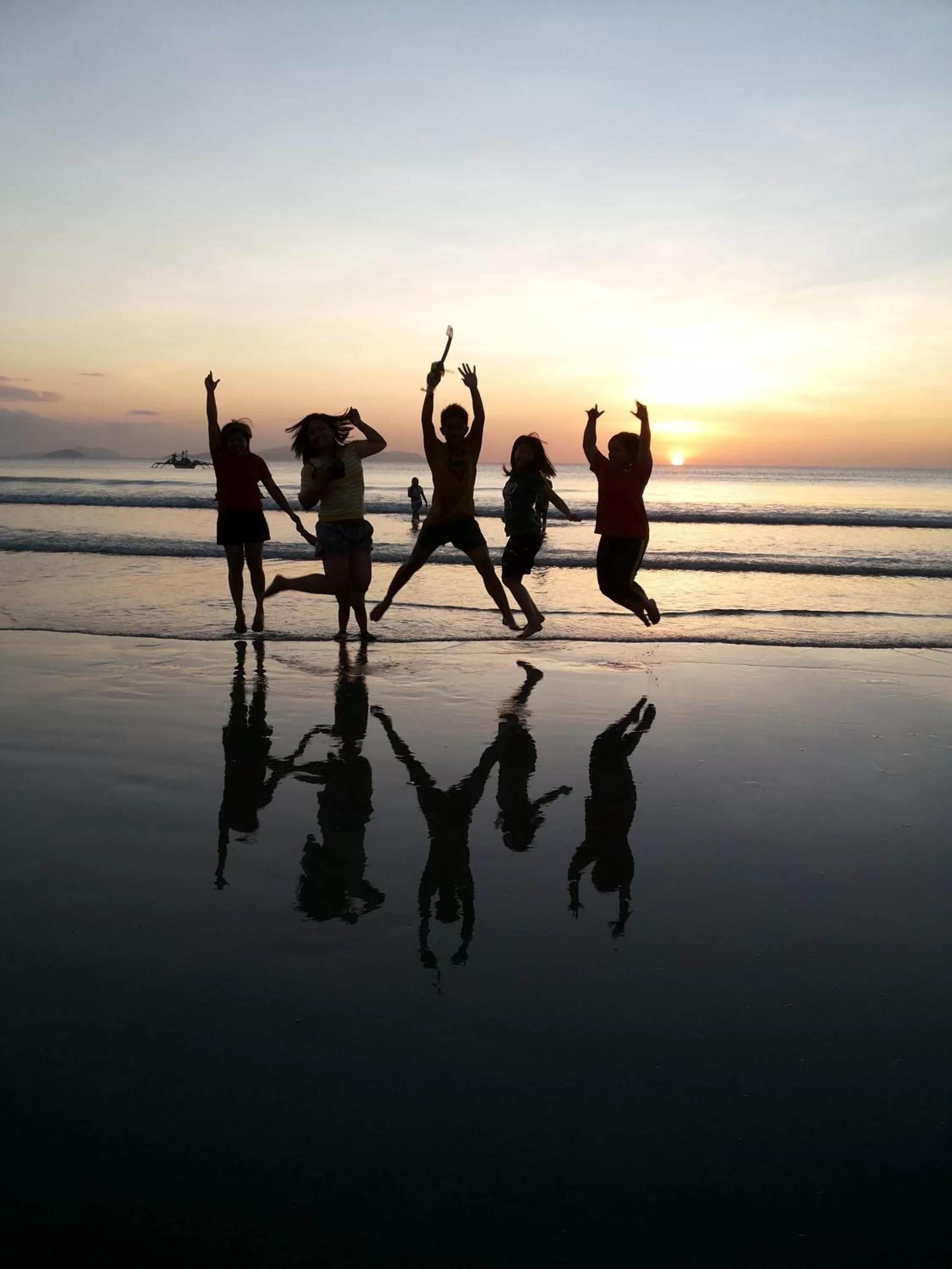 Beach in Victoria Beach House