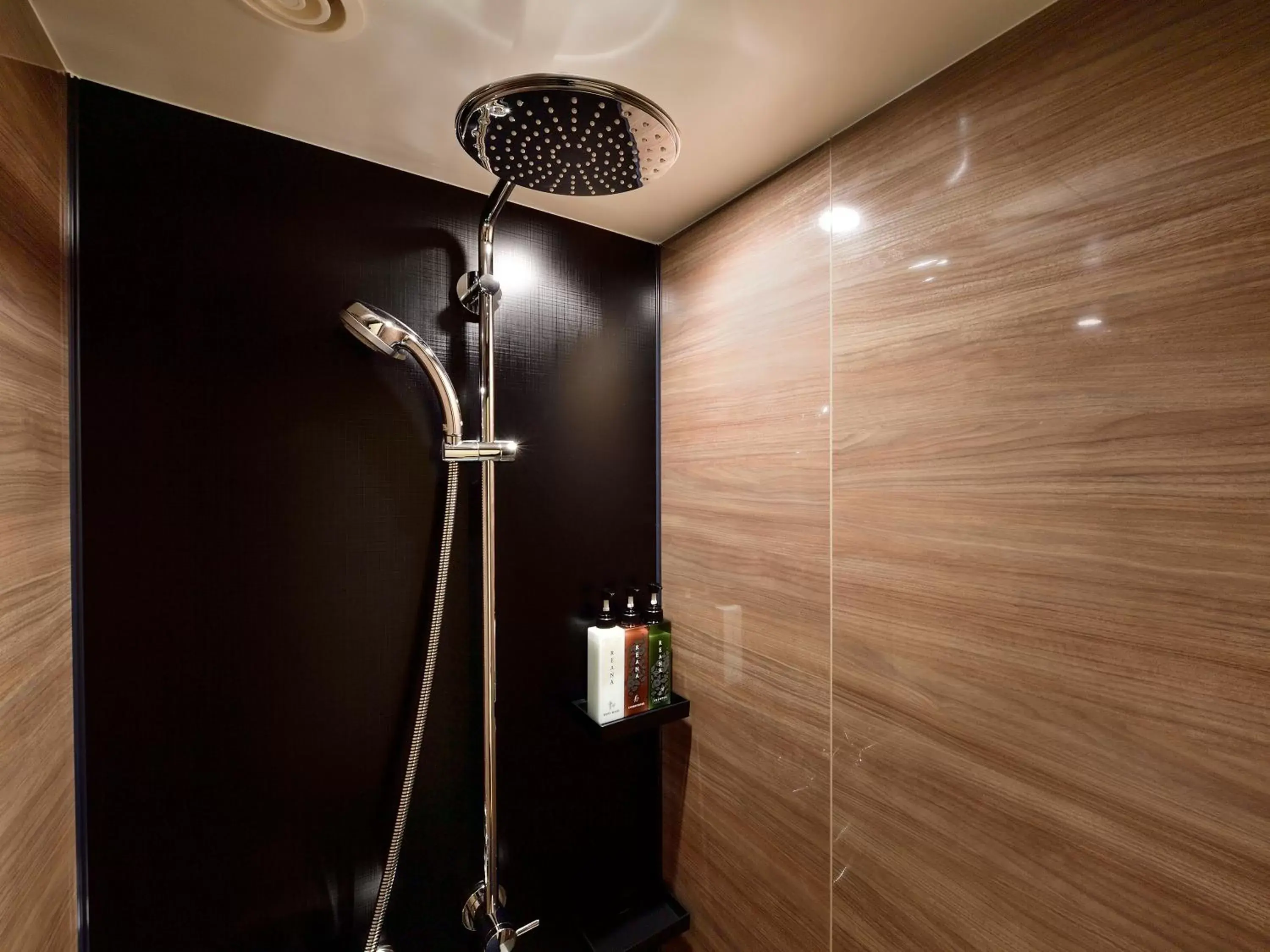 Bathroom in Hotel Elcient Osaka Umeda Bathroom in Hotel Elcient Osaka Umeda