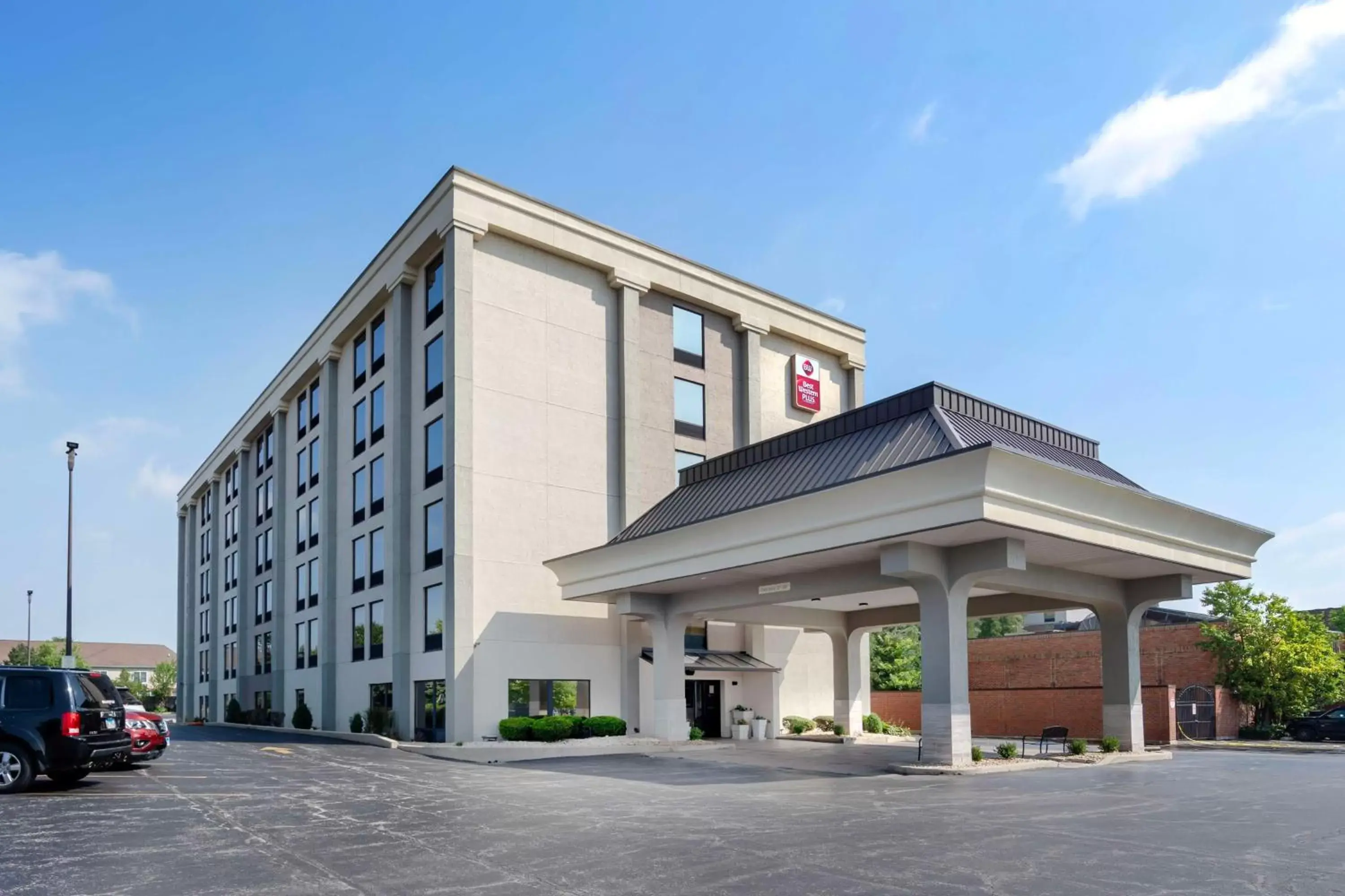 Property Building in Best Western Plus Chicagoland - Countryside