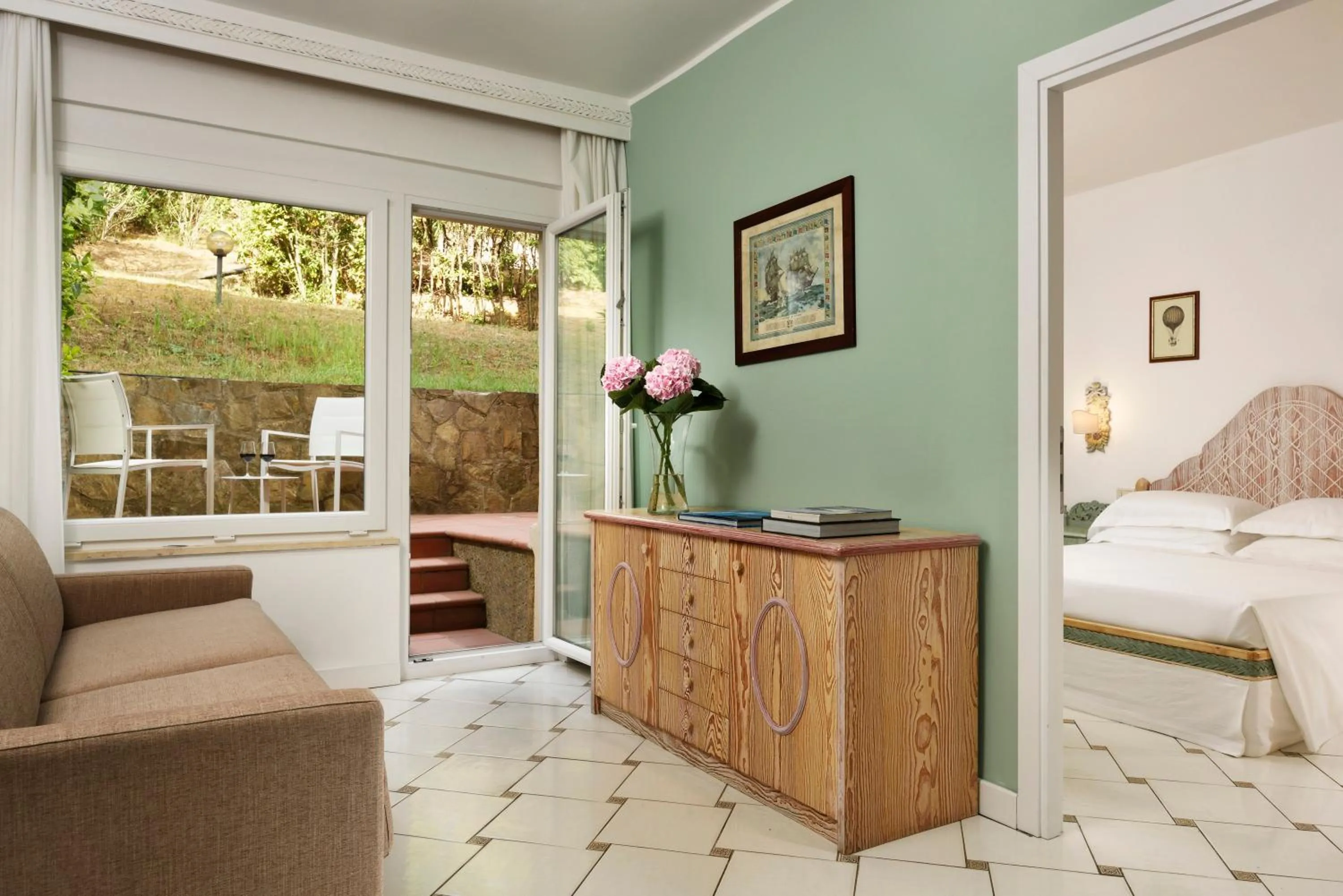 Photo of the whole room in Golf Hotel Punta Ala