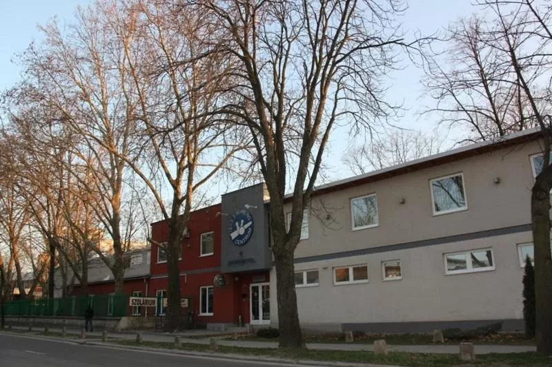 Facade/entrance in Teke Bowling Centrum és Sport Panzió