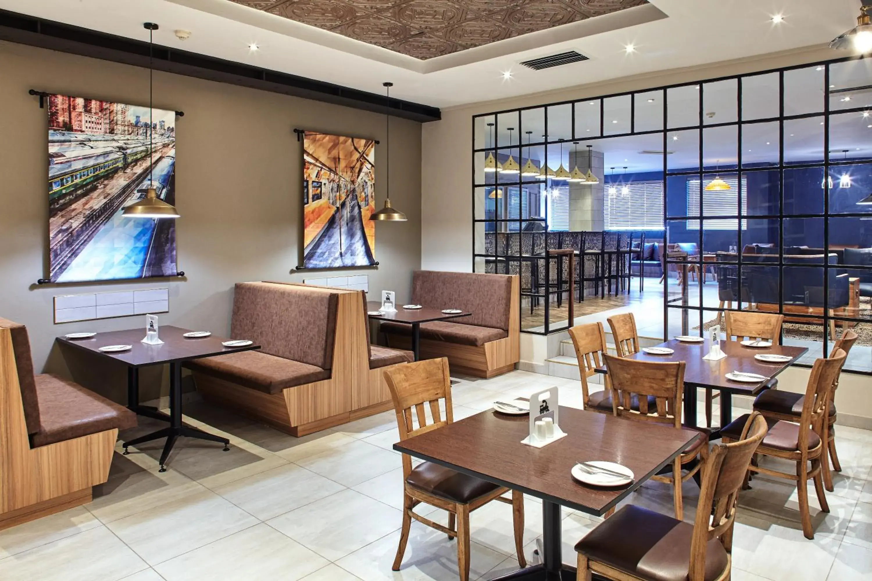 Restaurant/Places to Eat in Garden Court Milpark