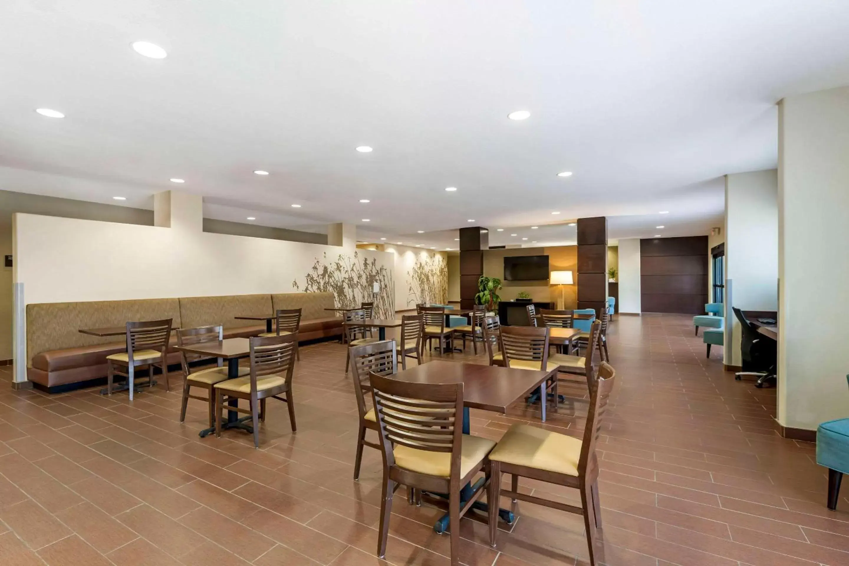 Breakfast, Restaurant/Places to Eat in Sleep Inn & Suites Carlsbad Caverns Area
