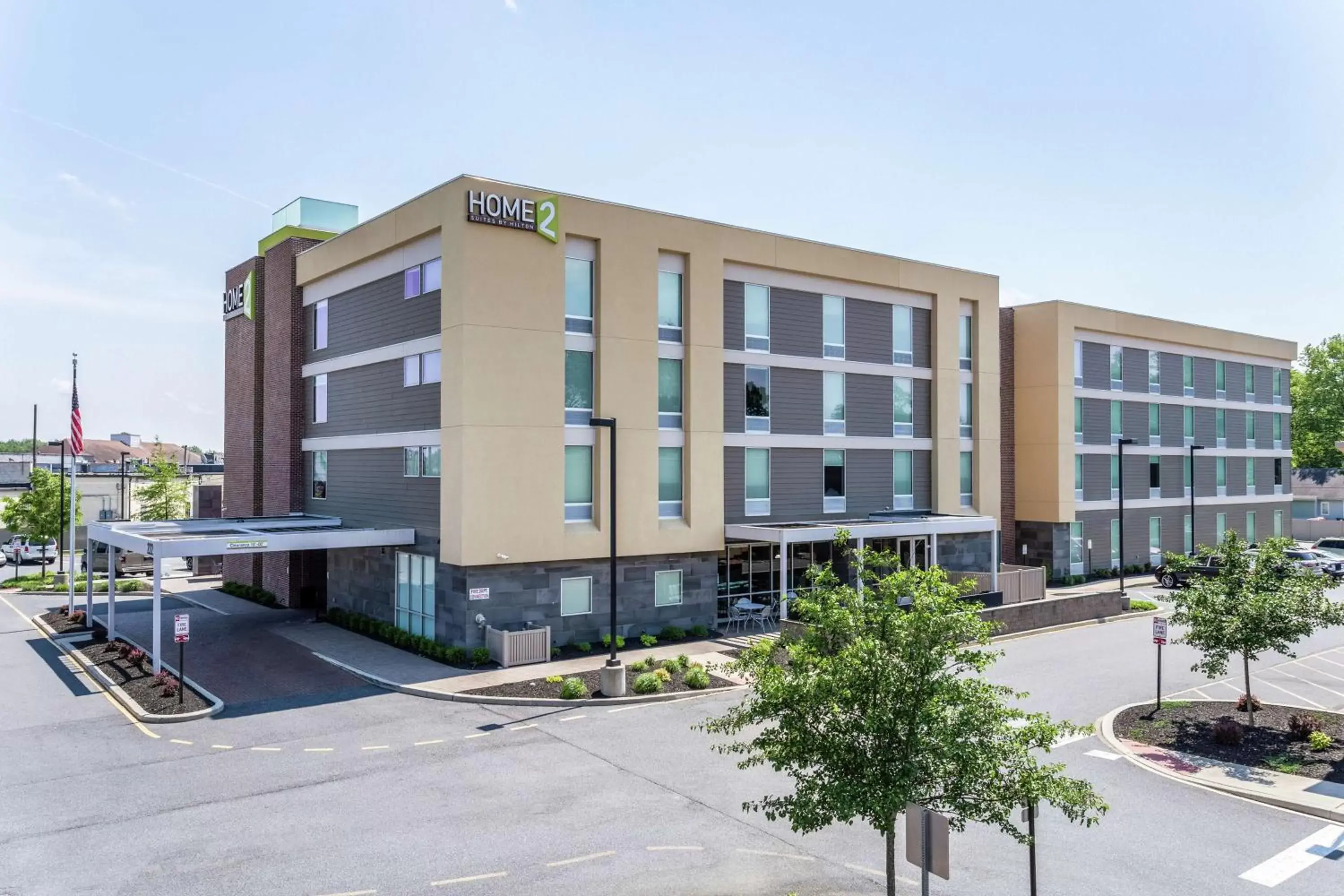 Property Building in Home2 Suites Dover