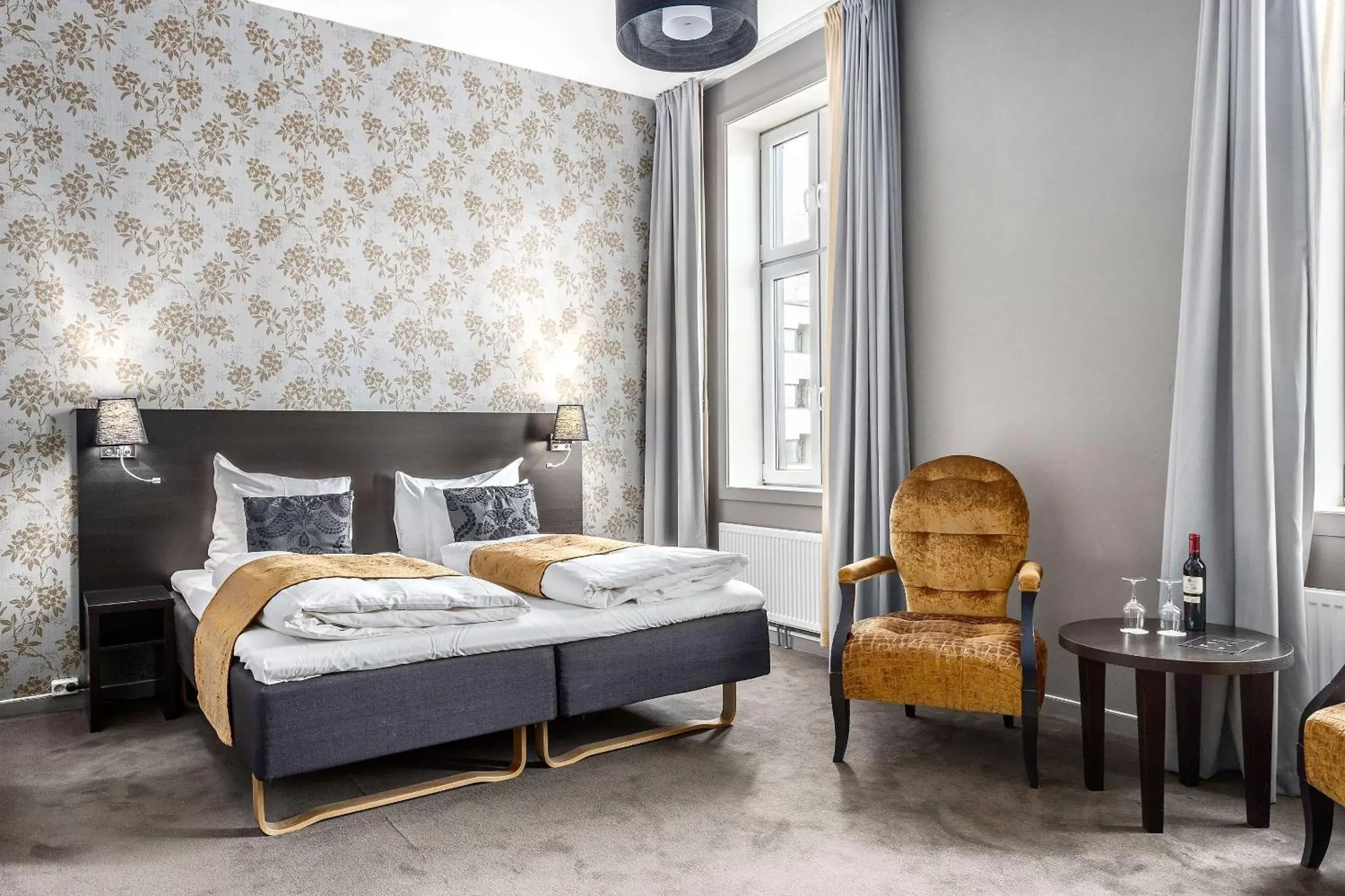 Bedroom, Bed in Saga Hotel Oslo, WorldHotels Crafted Bedroom, Bed in Saga Hotel Oslo, WorldHotels Crafted