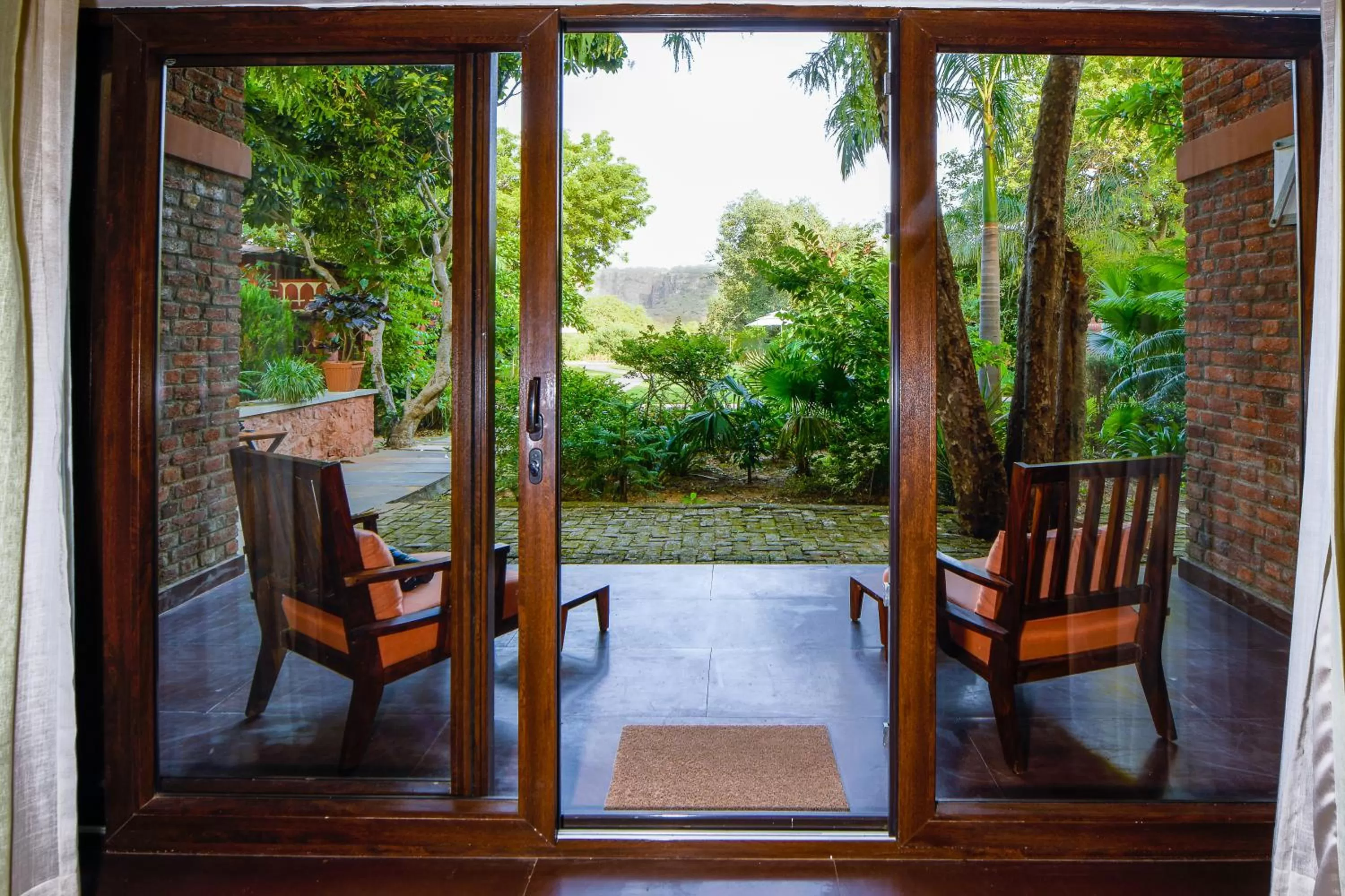 Patio in Fateh's Retreat, Homestay