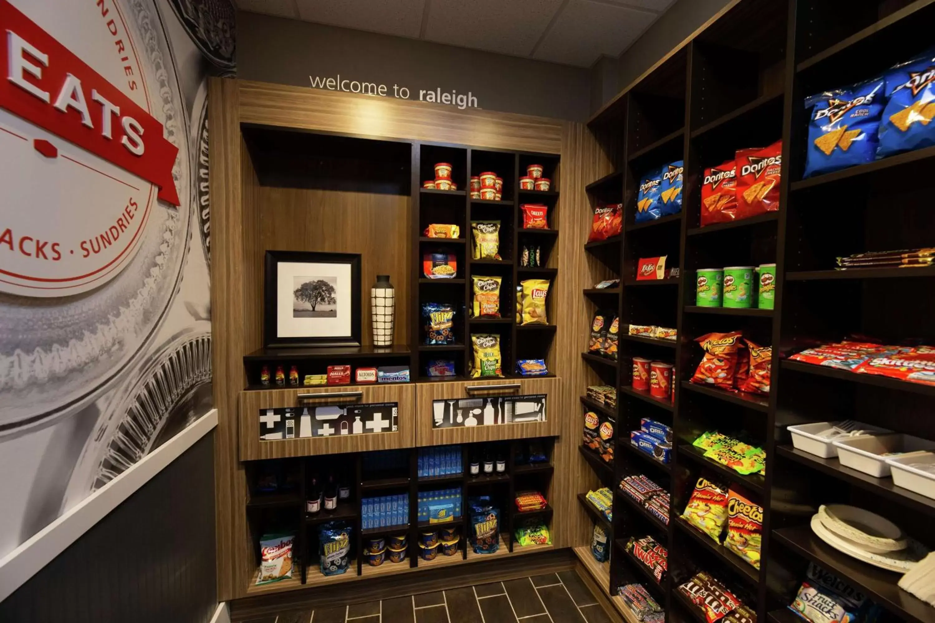 Restaurant/places to eat in Hampton Inn & Suites Raleigh Cary Lenovo Center Restaurant/places to eat in Hampton Inn & Suites Raleigh Cary Lenovo Center