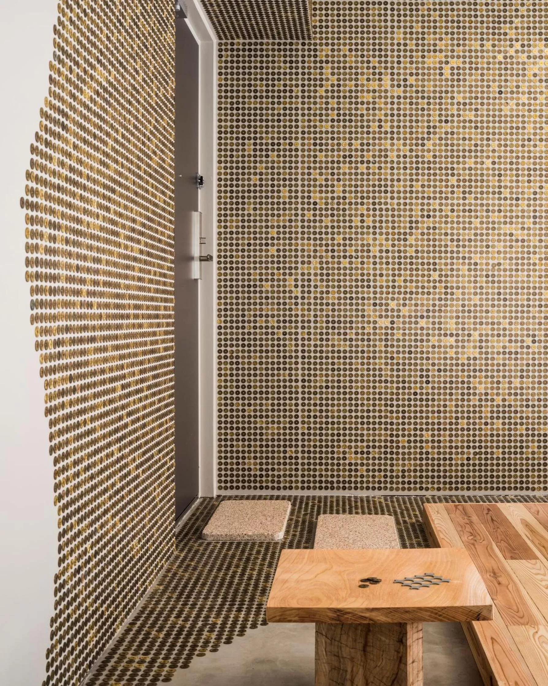 Photo of the whole room in BnA Alter Museum