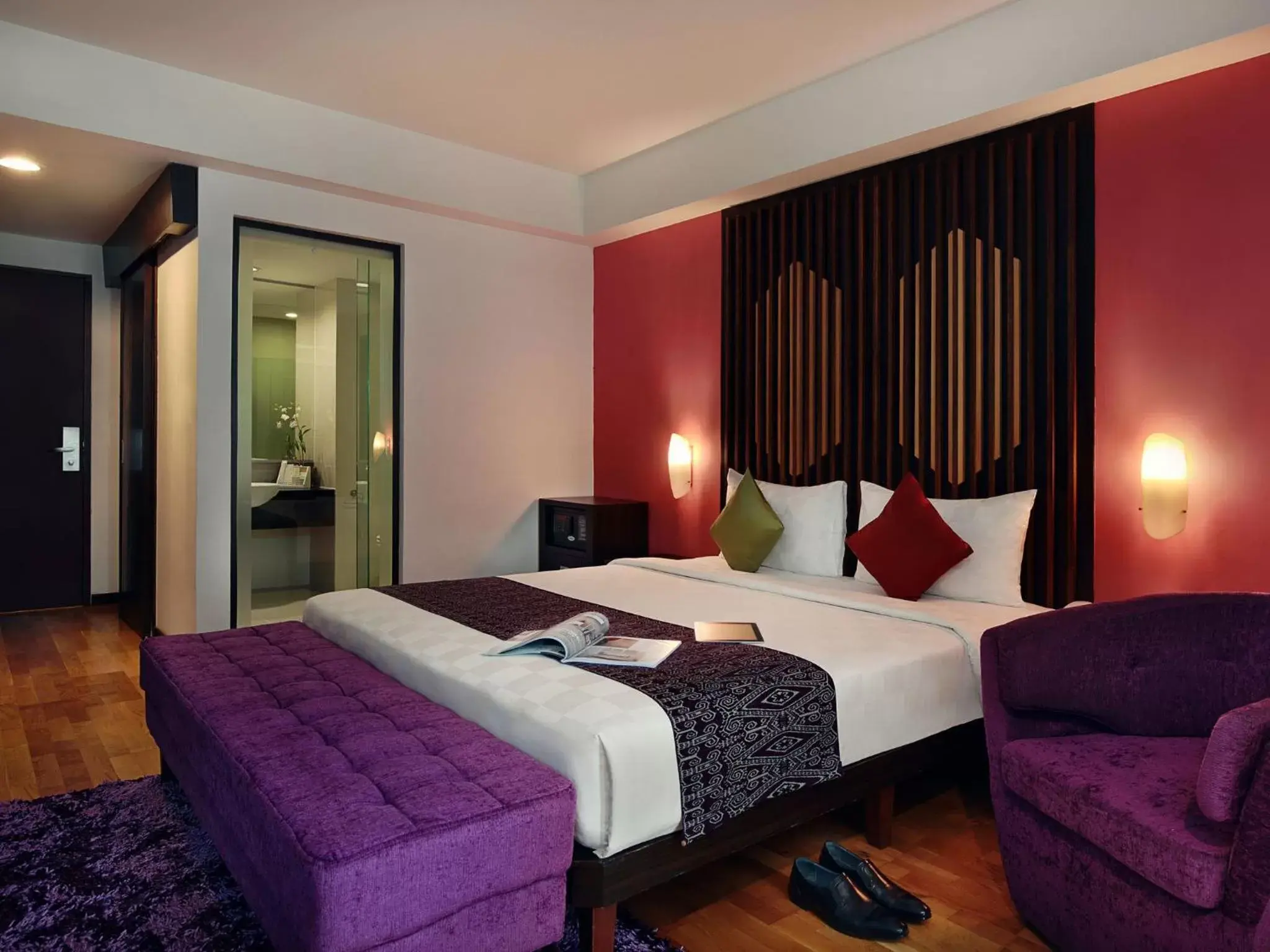 Bed in Mercure Pontianak City Center