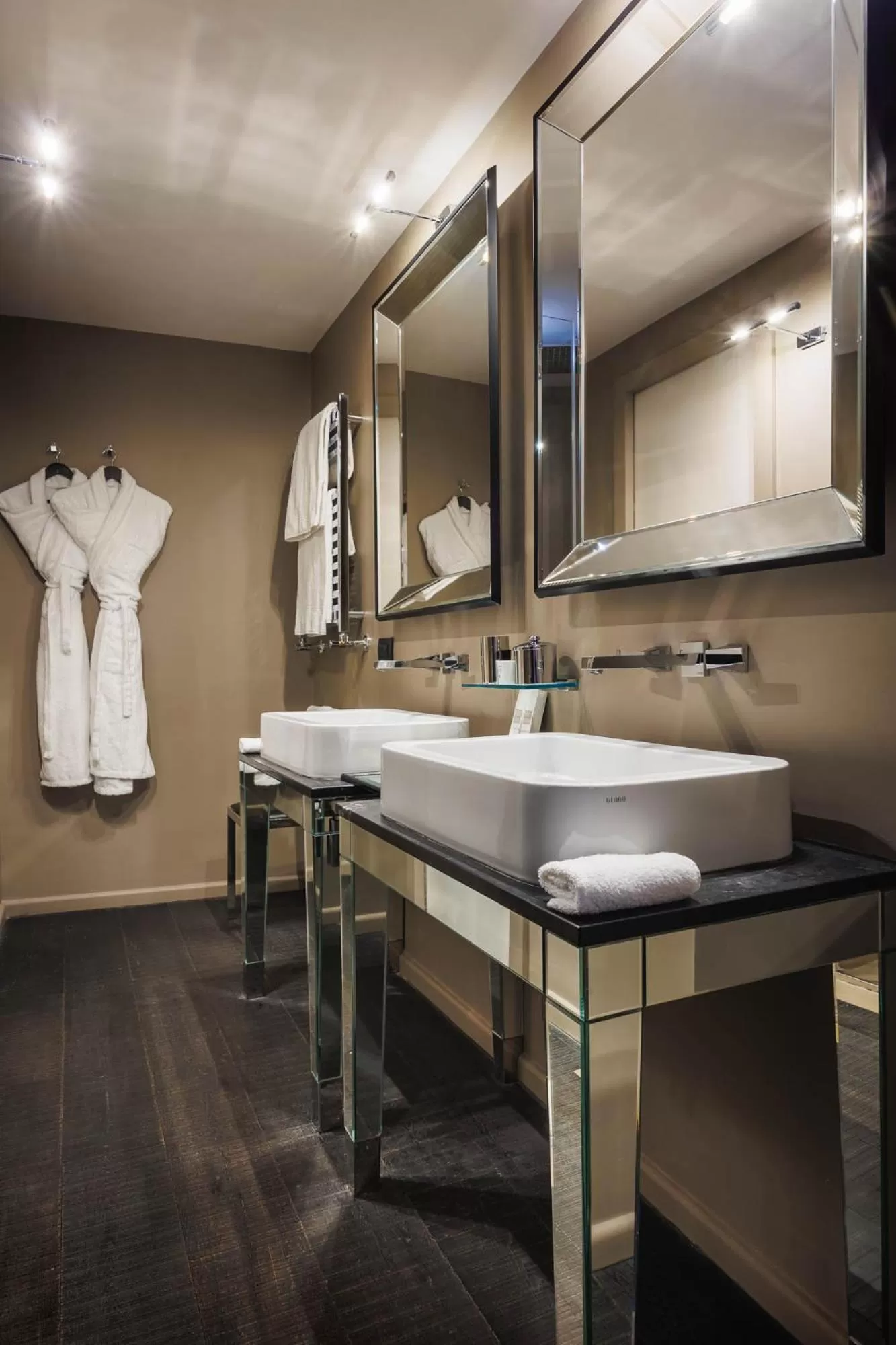 Bathroom in DOM Hotel Roma - Preferred Hotels & Resorts