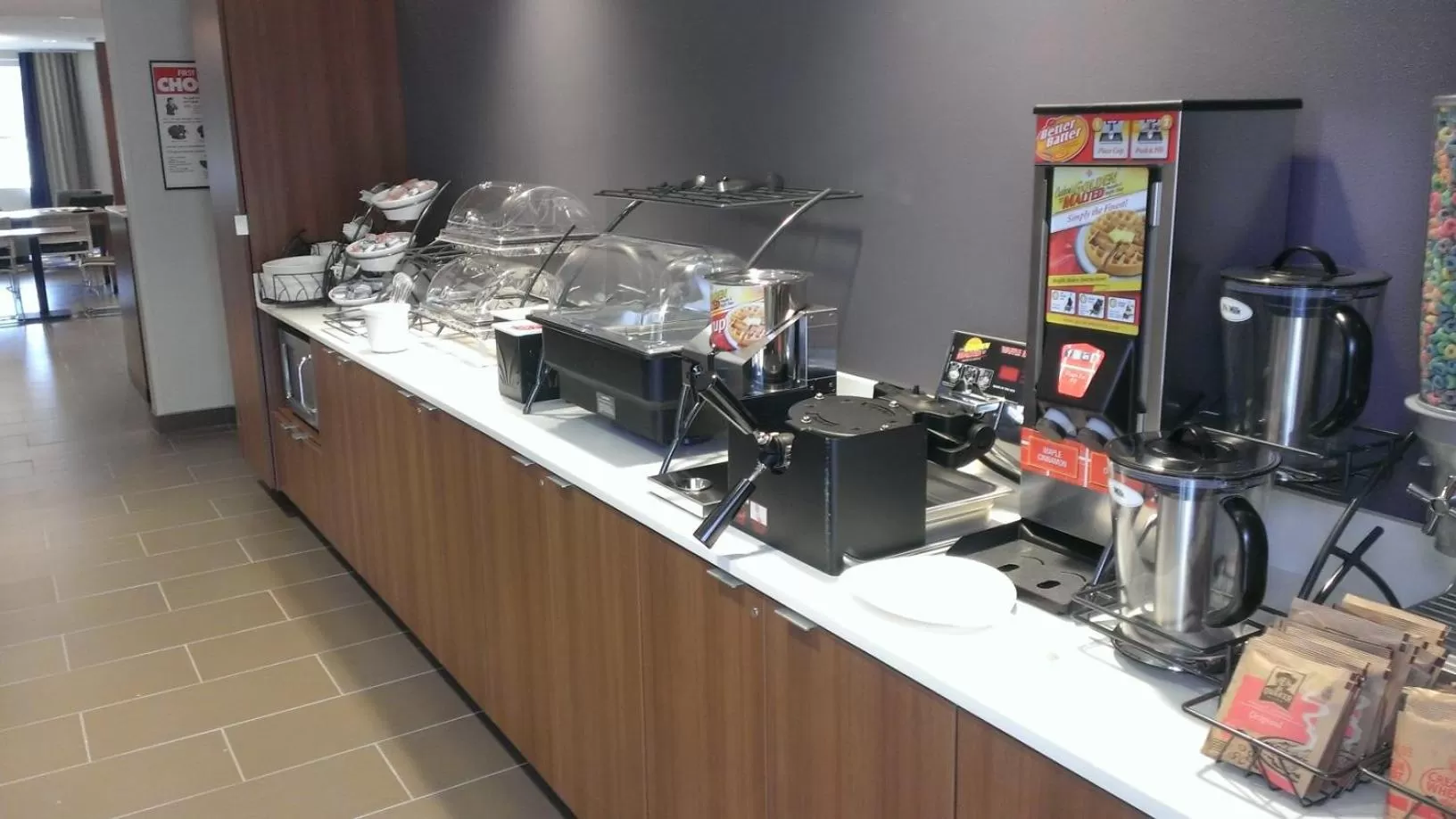 Food and drinks in Microtel Inn & Suites by Wyndham Binghamton