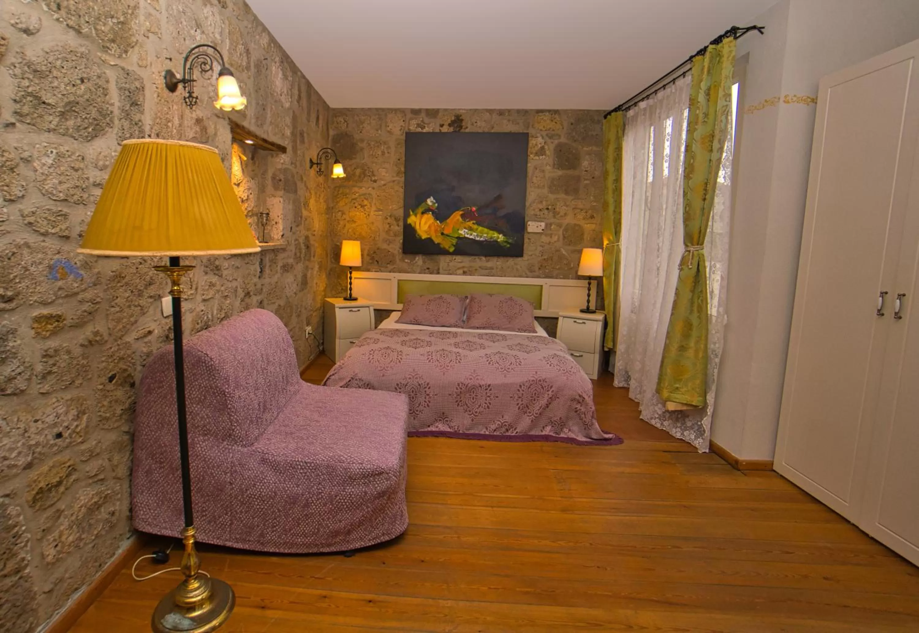 Photo of the whole room, Bed in MaSaLa Otel