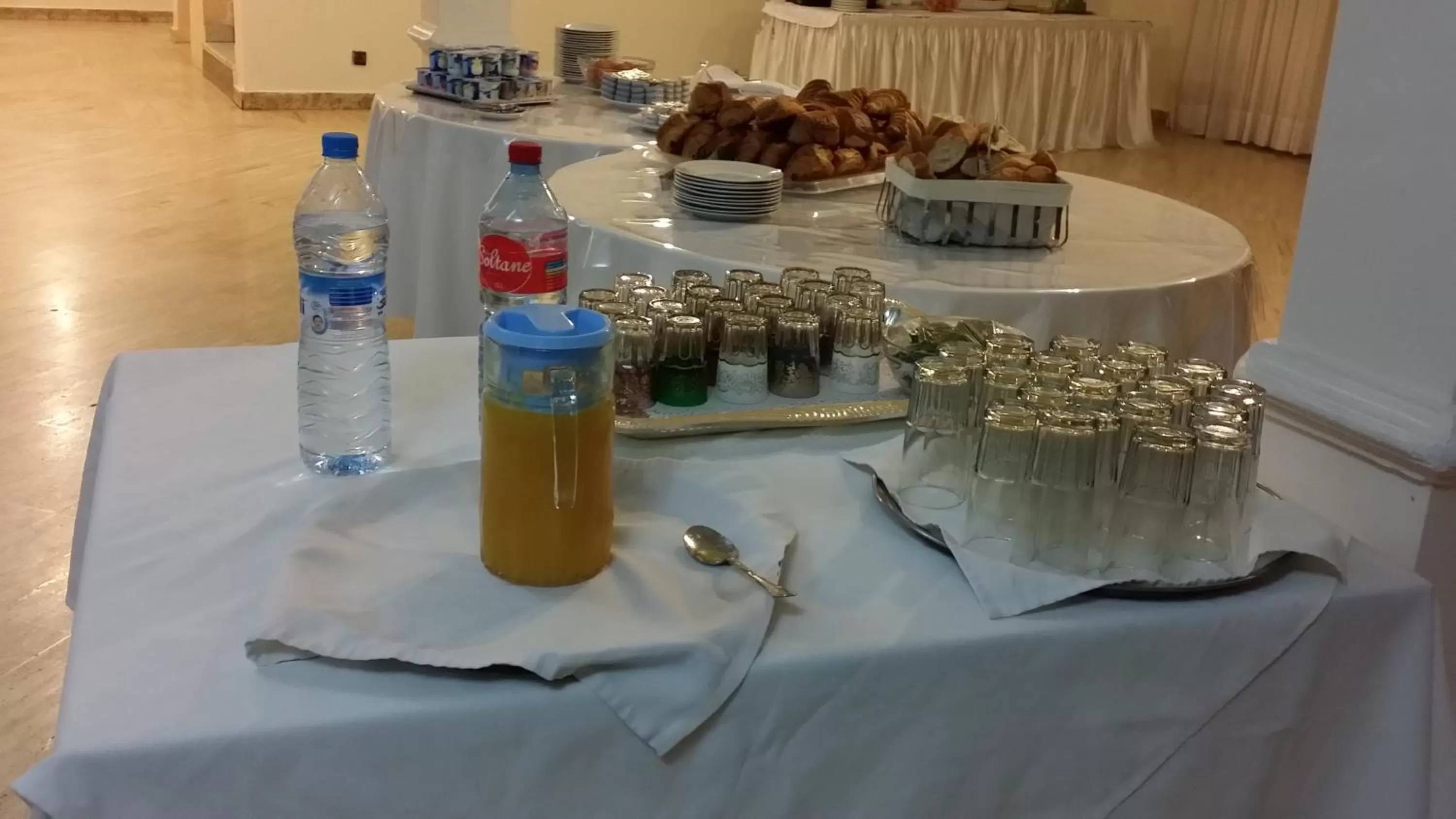 Breakfast in Sahara Line Hotel