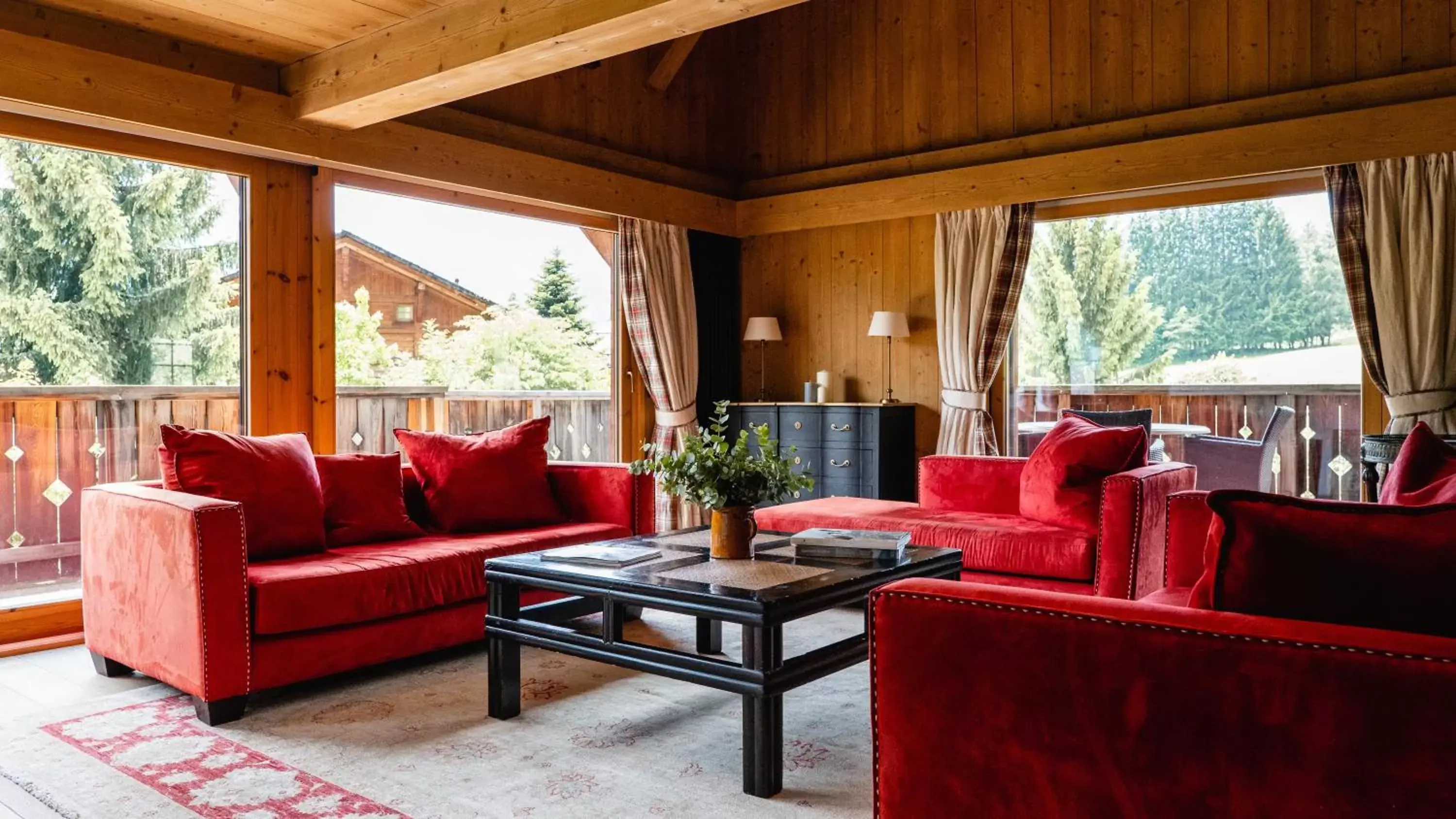 Ambroise, Three-Bedroom Chalet in L'Alpaga, a Beaumier hotel